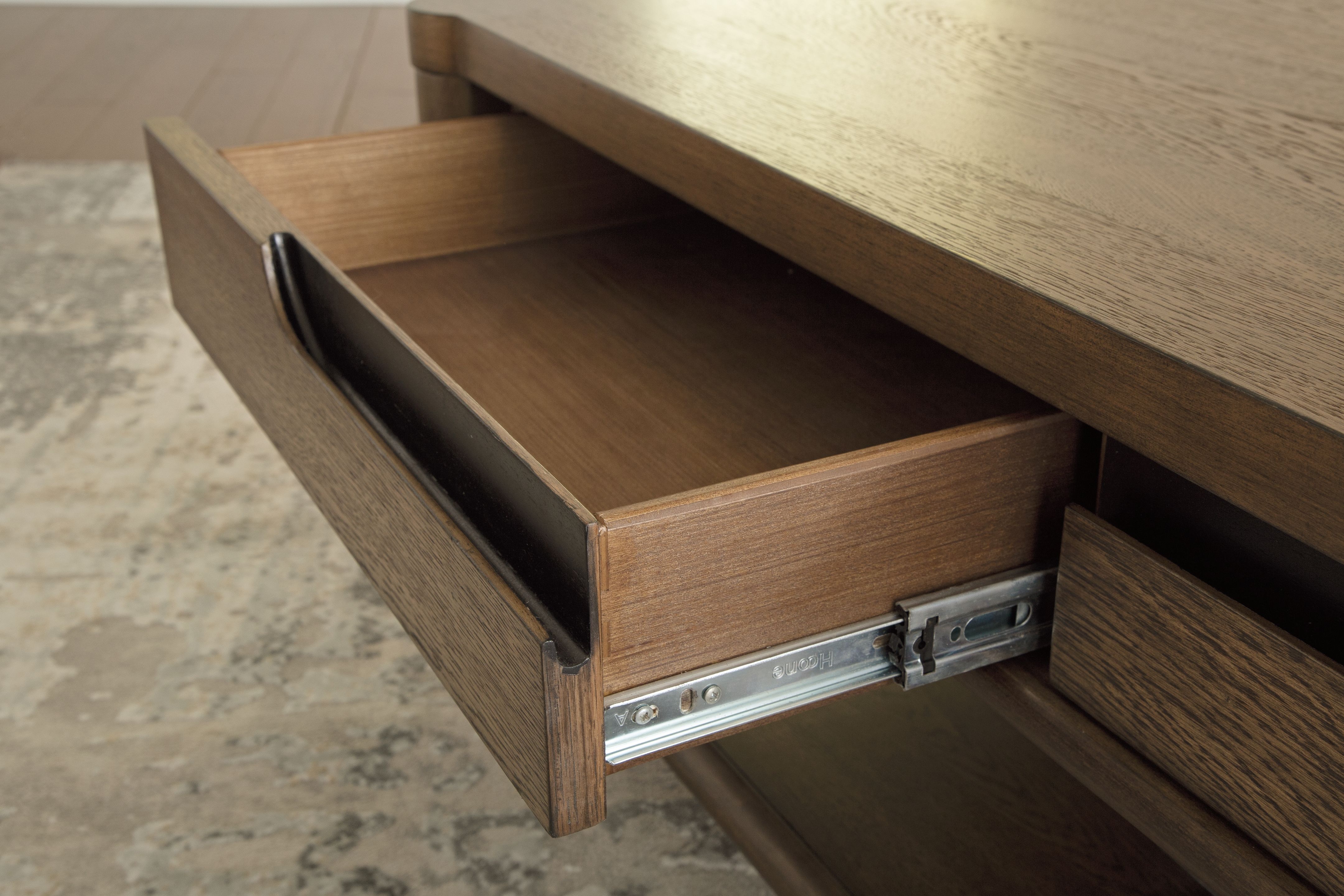 Ashley Furniture Roanhowe - Rectangular Cocktail Table - Brown - Image 7