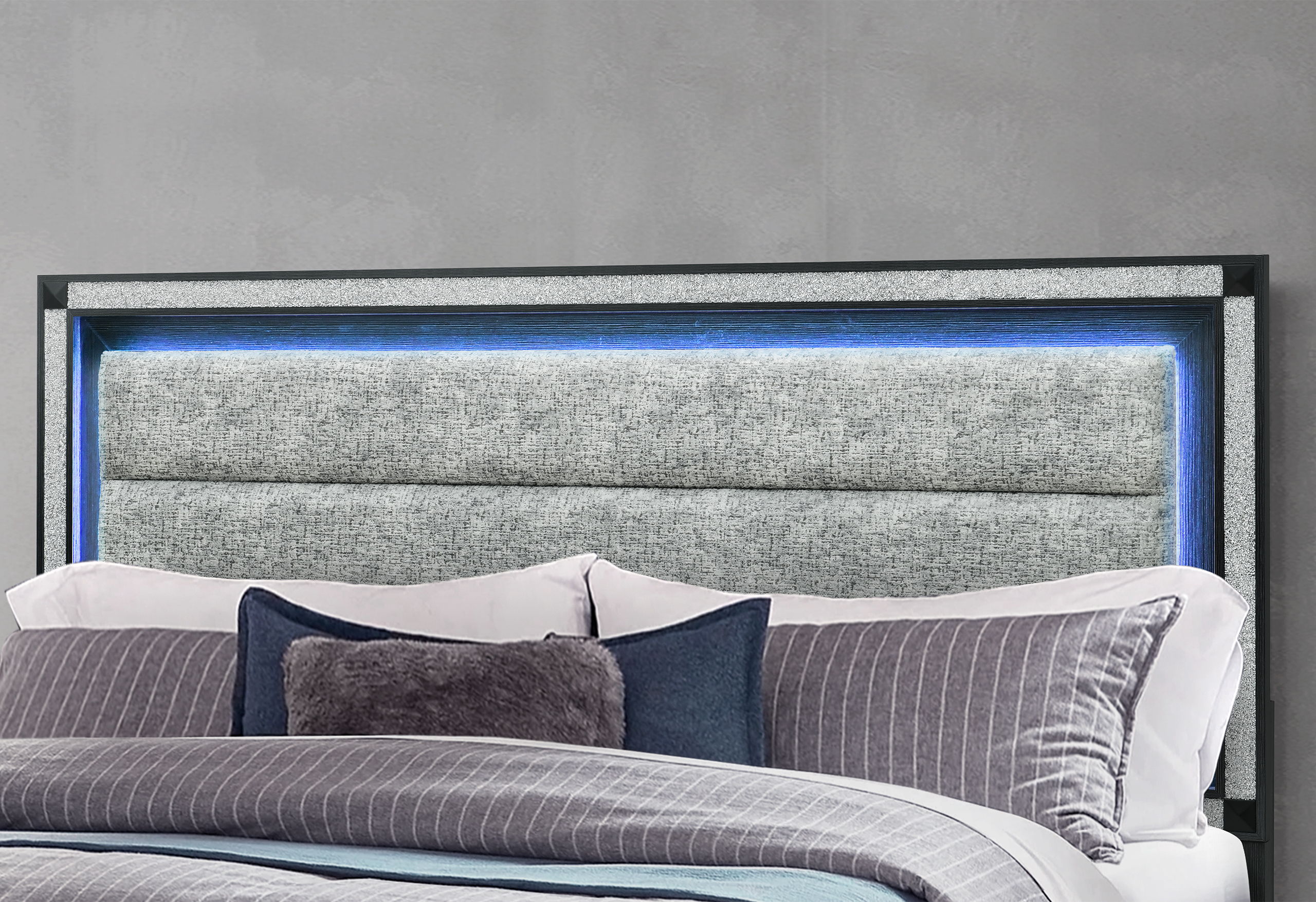 Soleil - King Bed - Charcoal