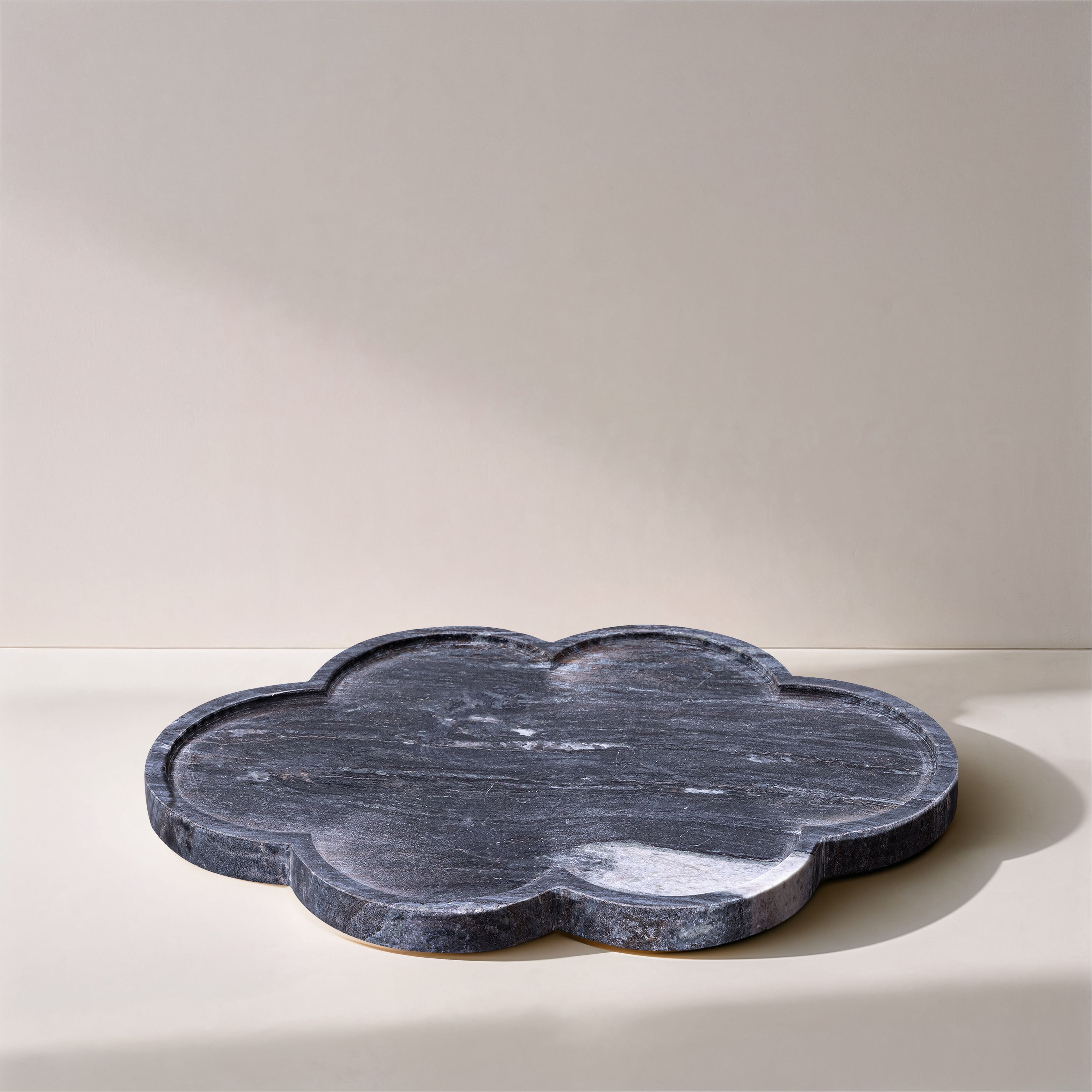 Rimini - Marble Clover Shaped Tray - Black