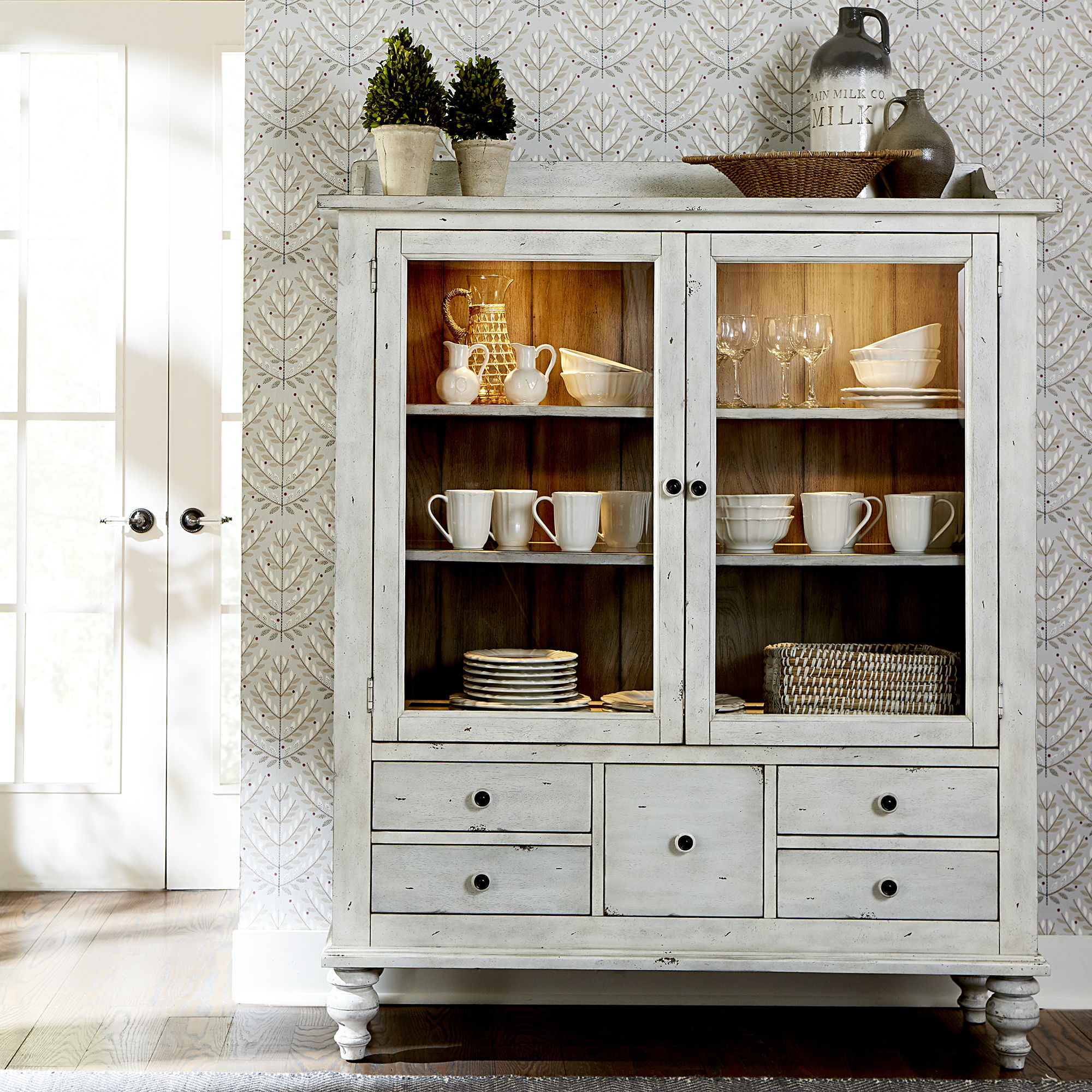 Liberty Furniture Whitney - Display Cabinet - White