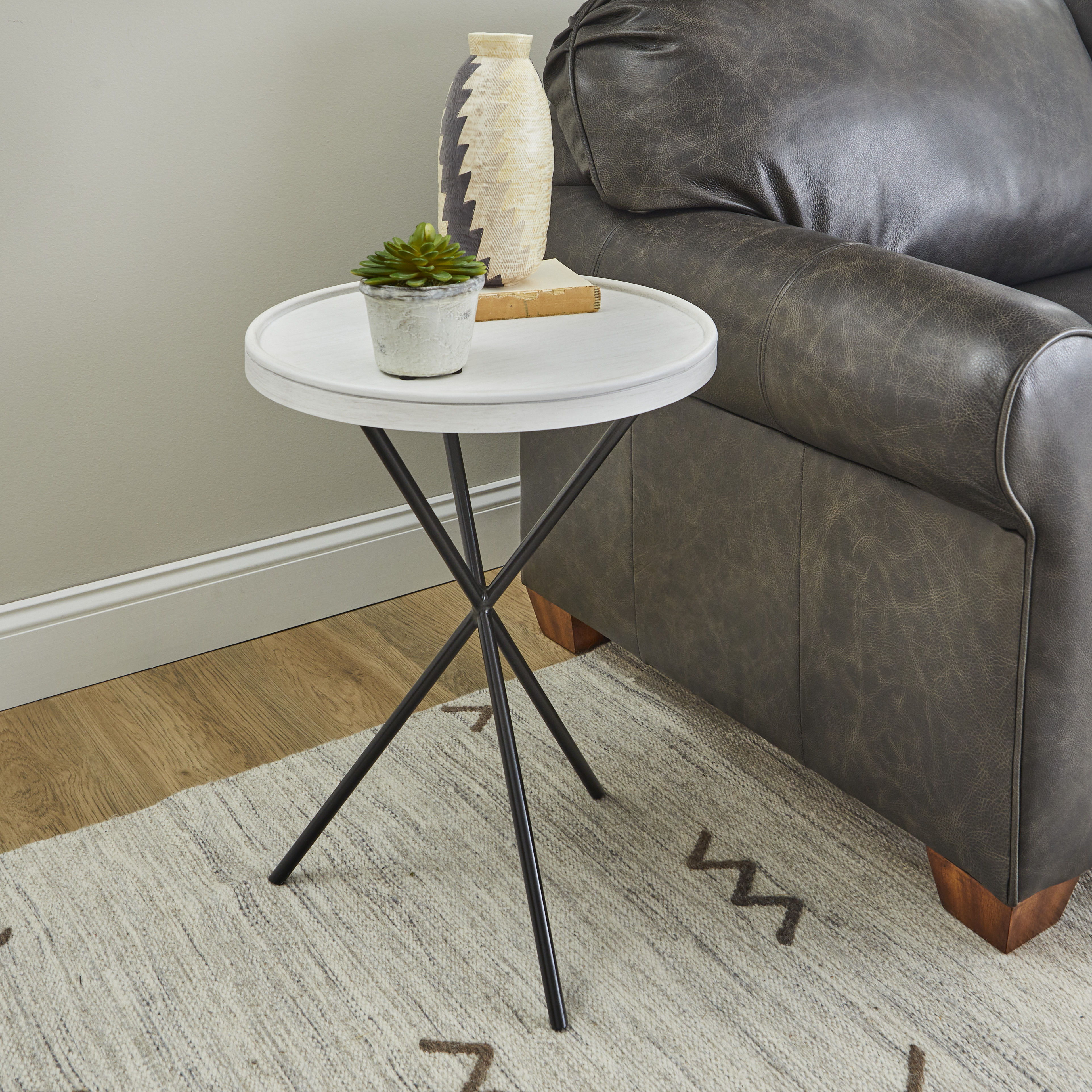 Melody - Round End Table - White, white