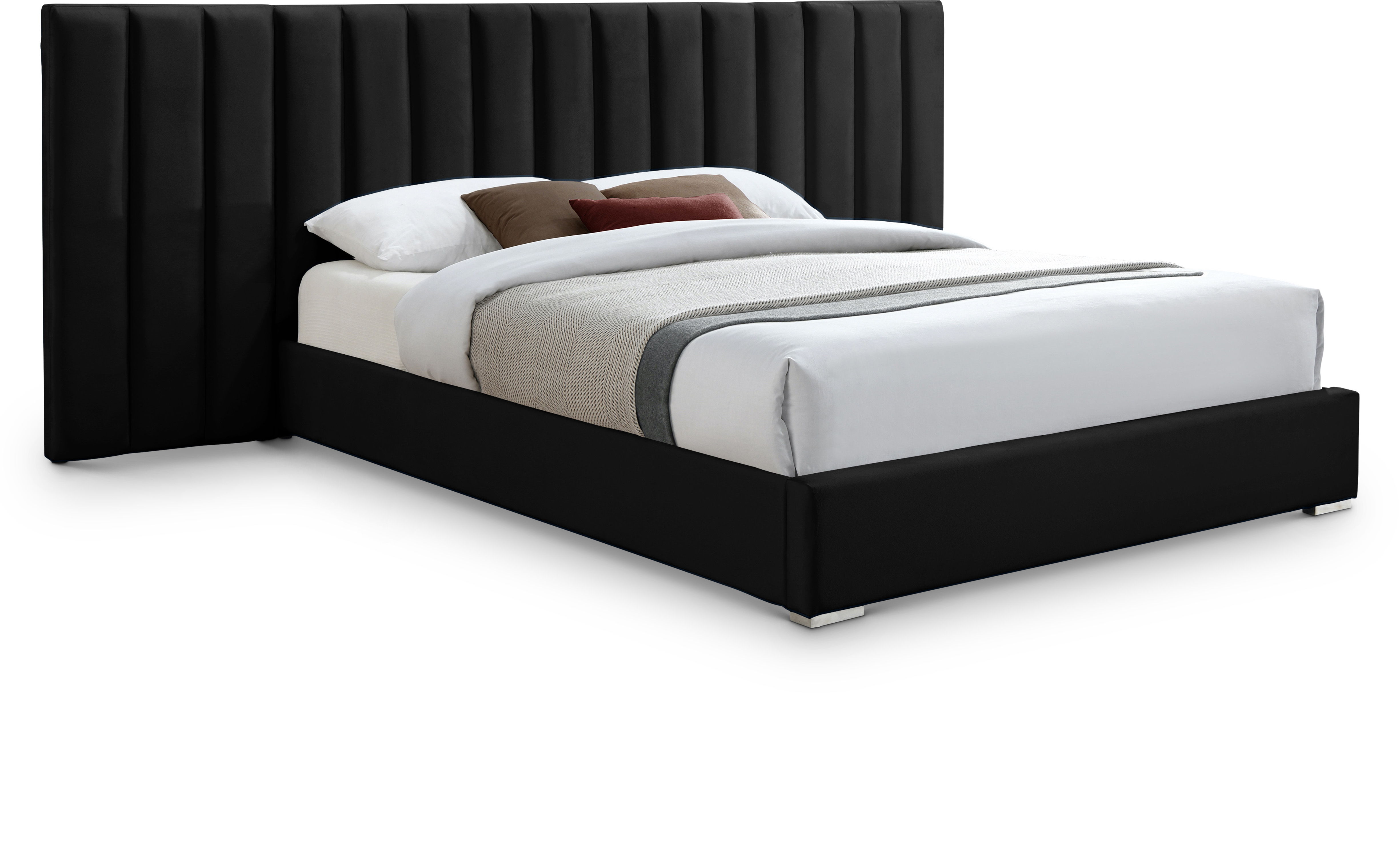 Pablo - Queen Bed - Black