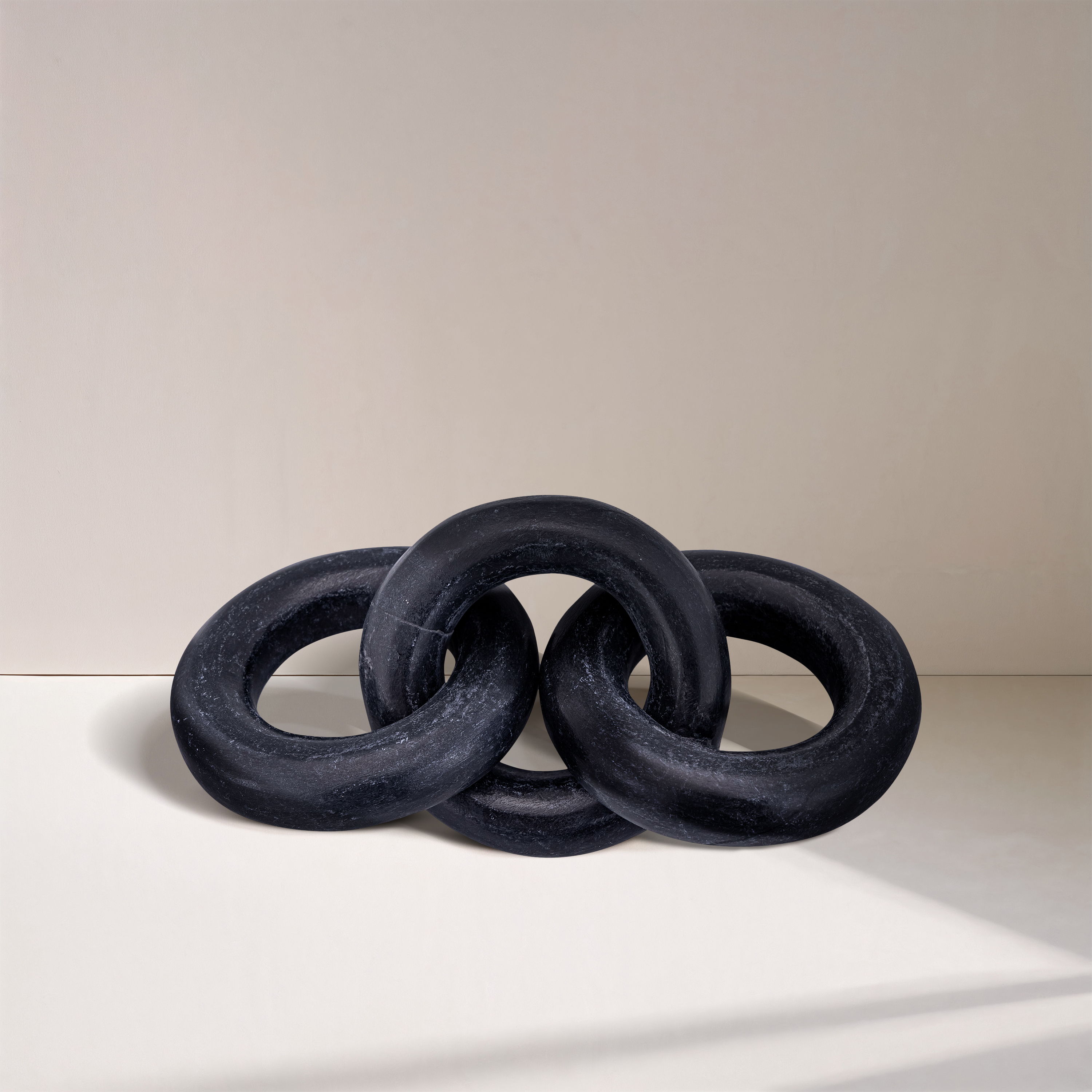 Rings - Marble Decorative Chain Links - Black
