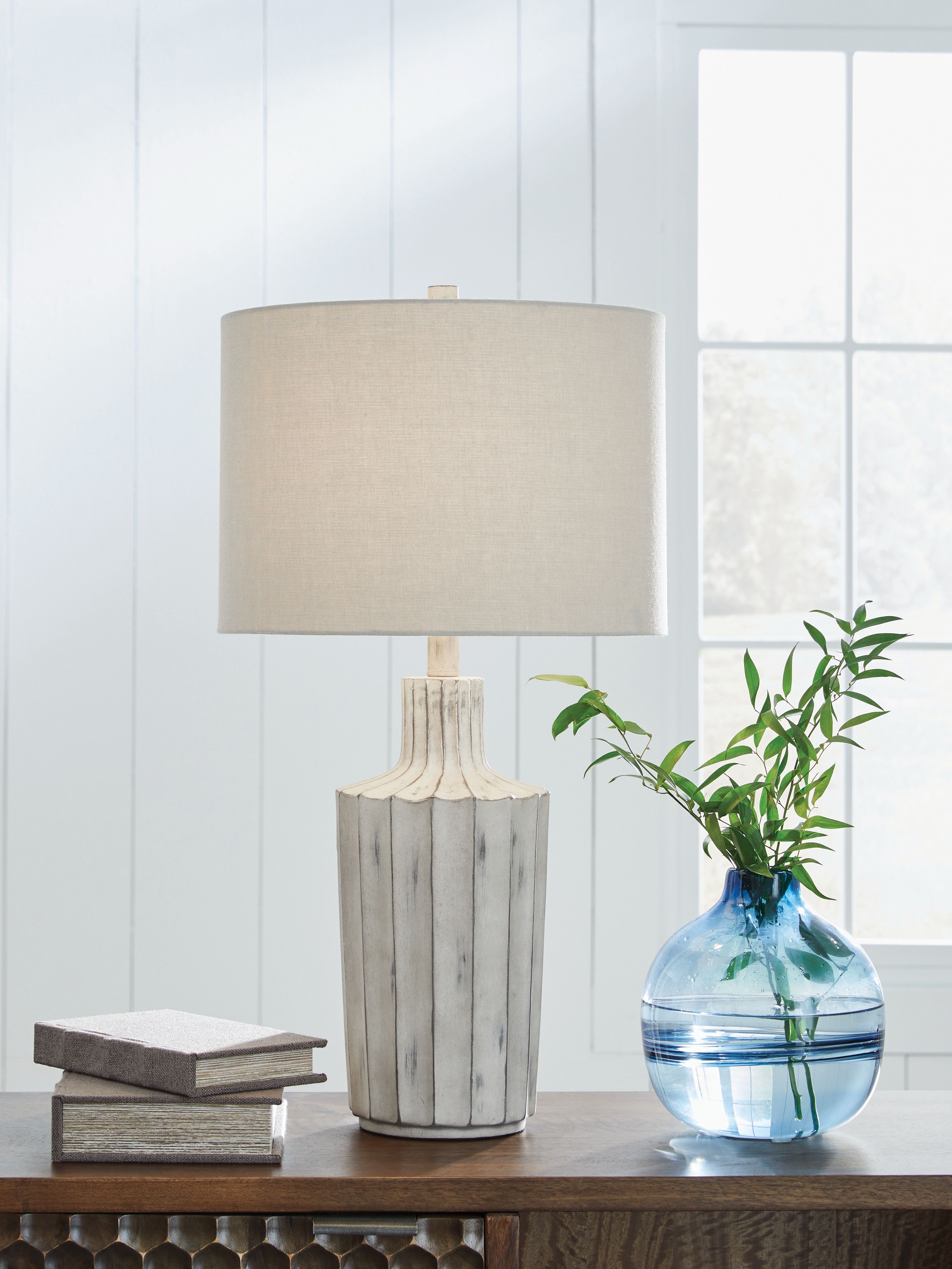 Ashley Furniture Imre - Poly Table Lamp - Distressed Brown - Image 2
