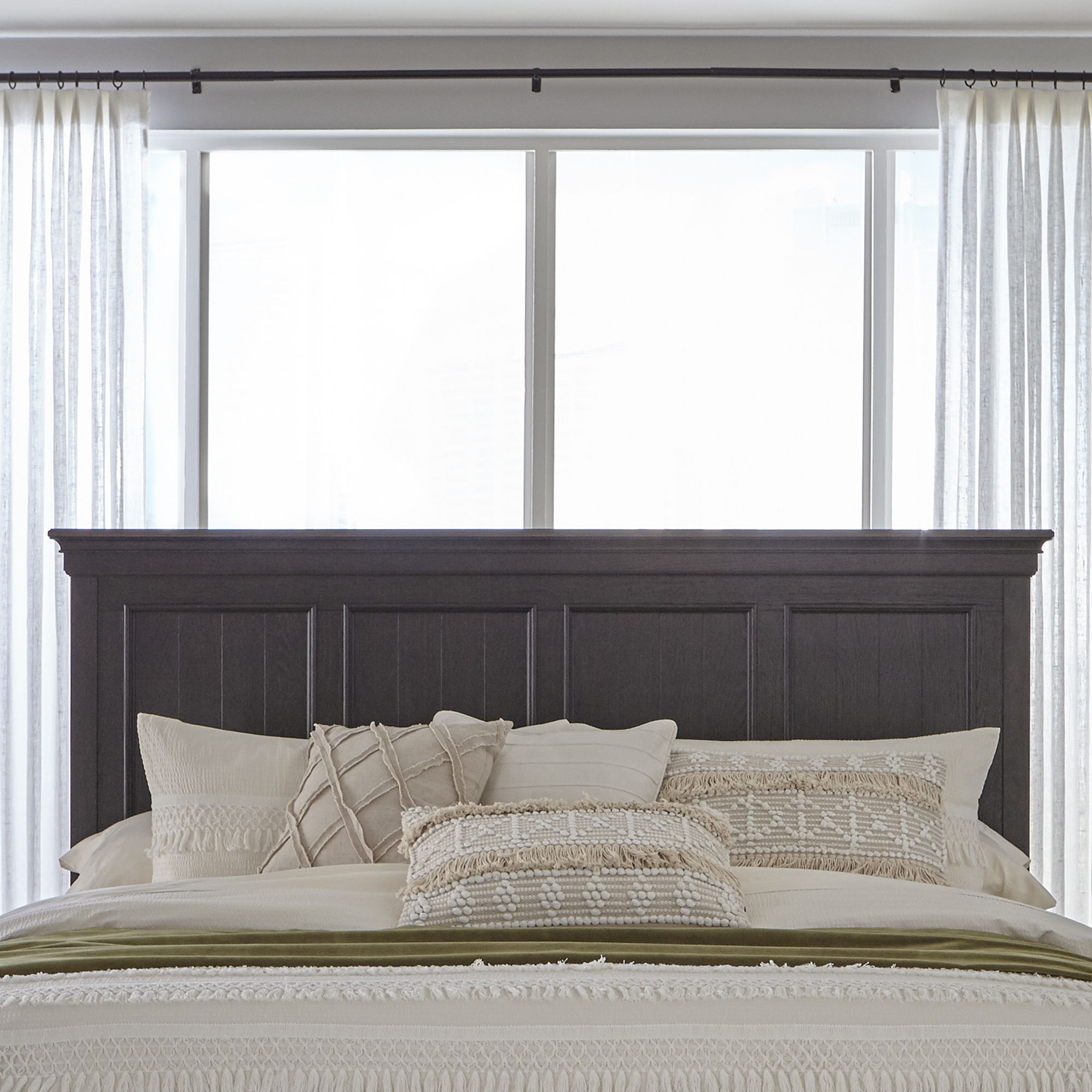 Liberty Furniture Allyson Park - Queen Panel Headboard - Dark Brown