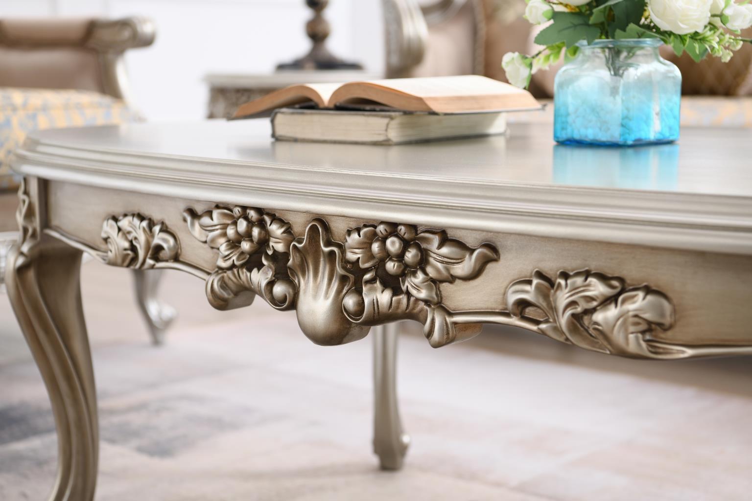 T197 - Traditional Coffee Table - Champagne
