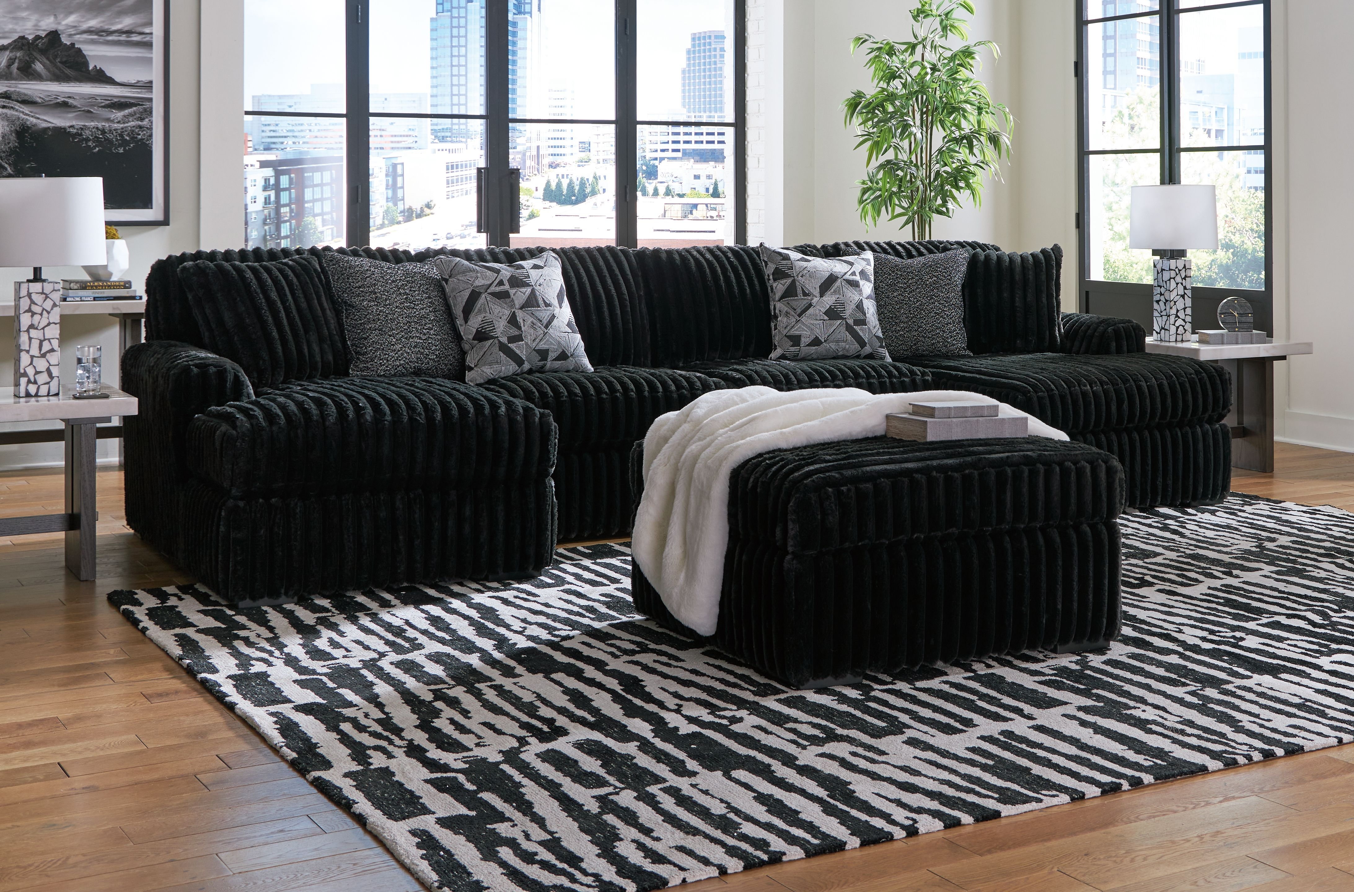 4 Pc · 3-Piece Sectional With Laf And Raf Corner Chaises, Ottoman