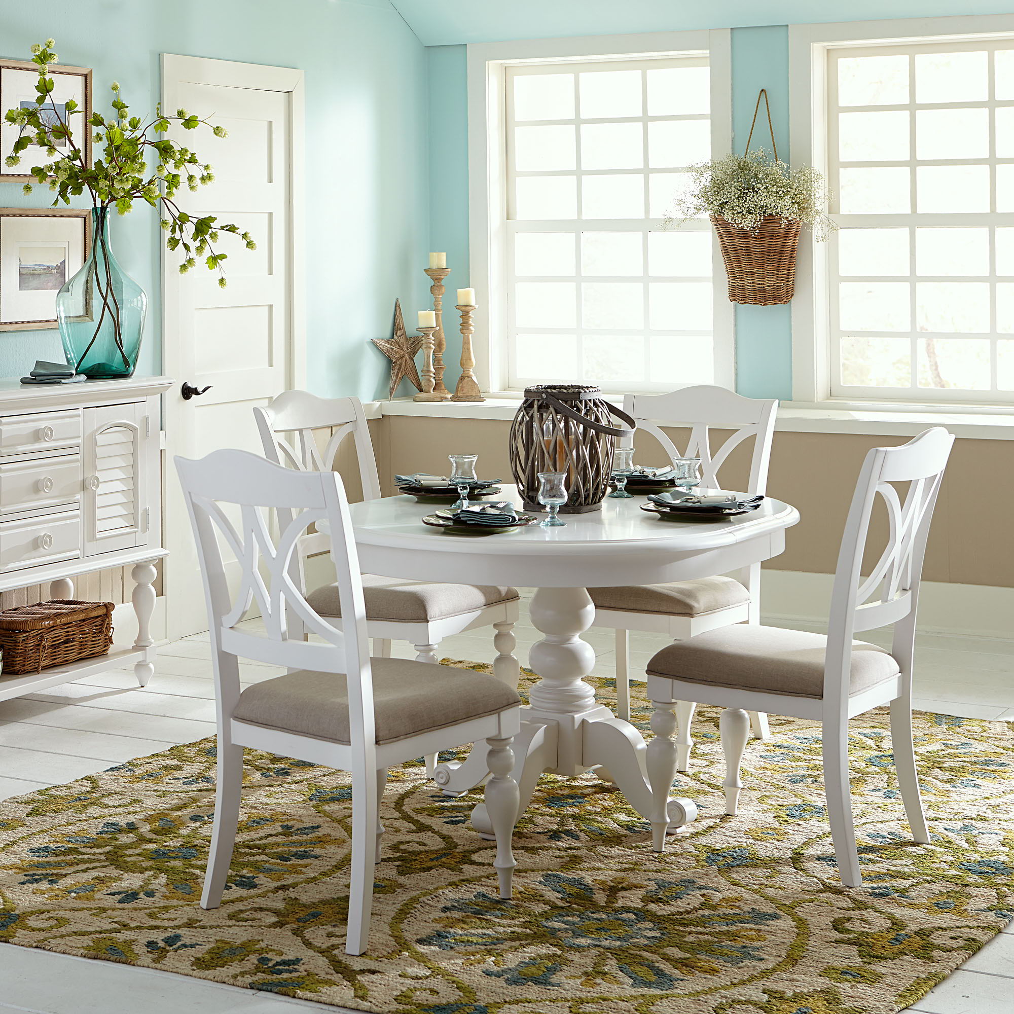Summer House Dining Room Group Image