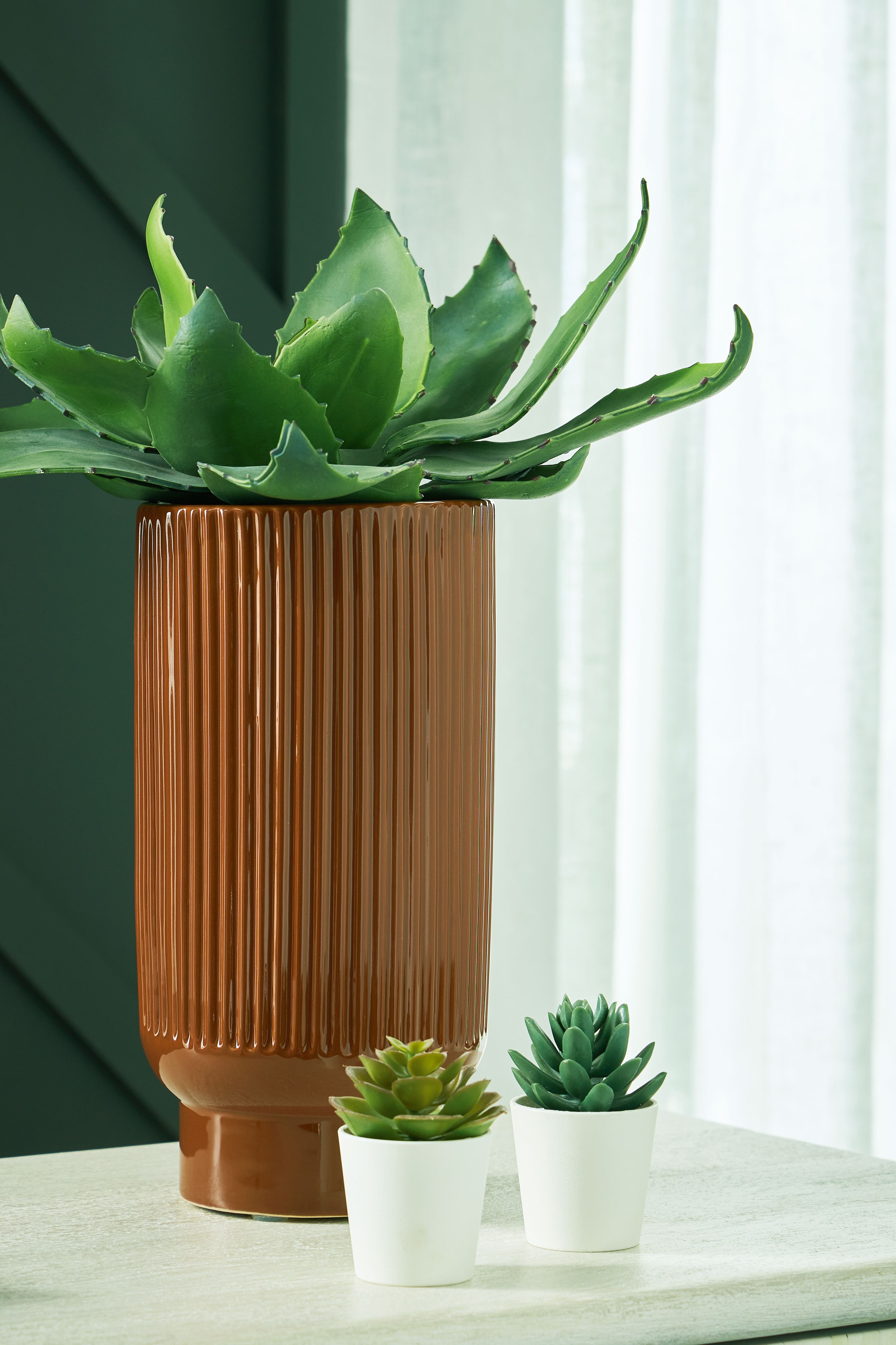 Avalyah - Vase (Set of 2) - 12" - Burnt Umber