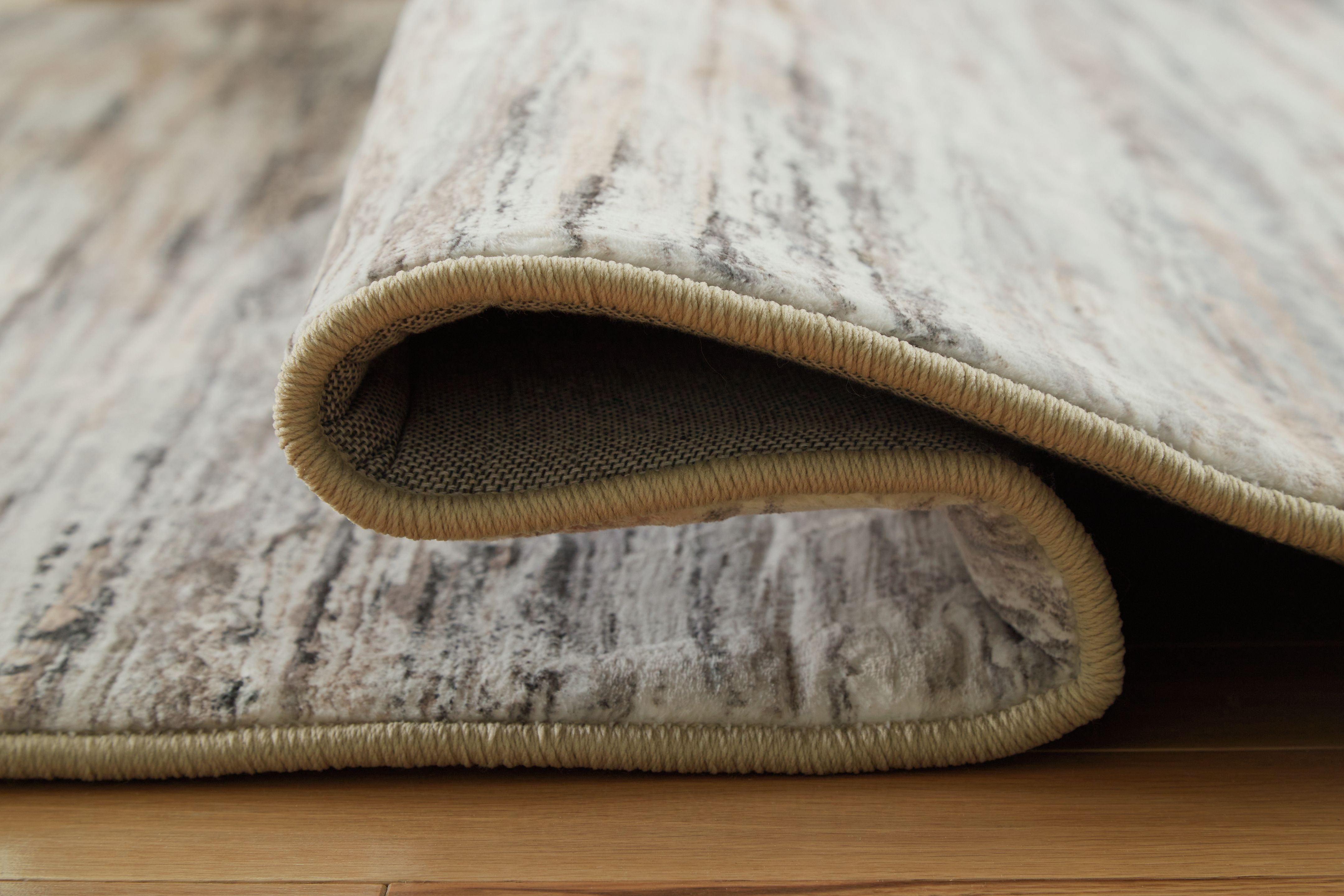 Nace - 5' x 7' Rug - Gray / Brown / White