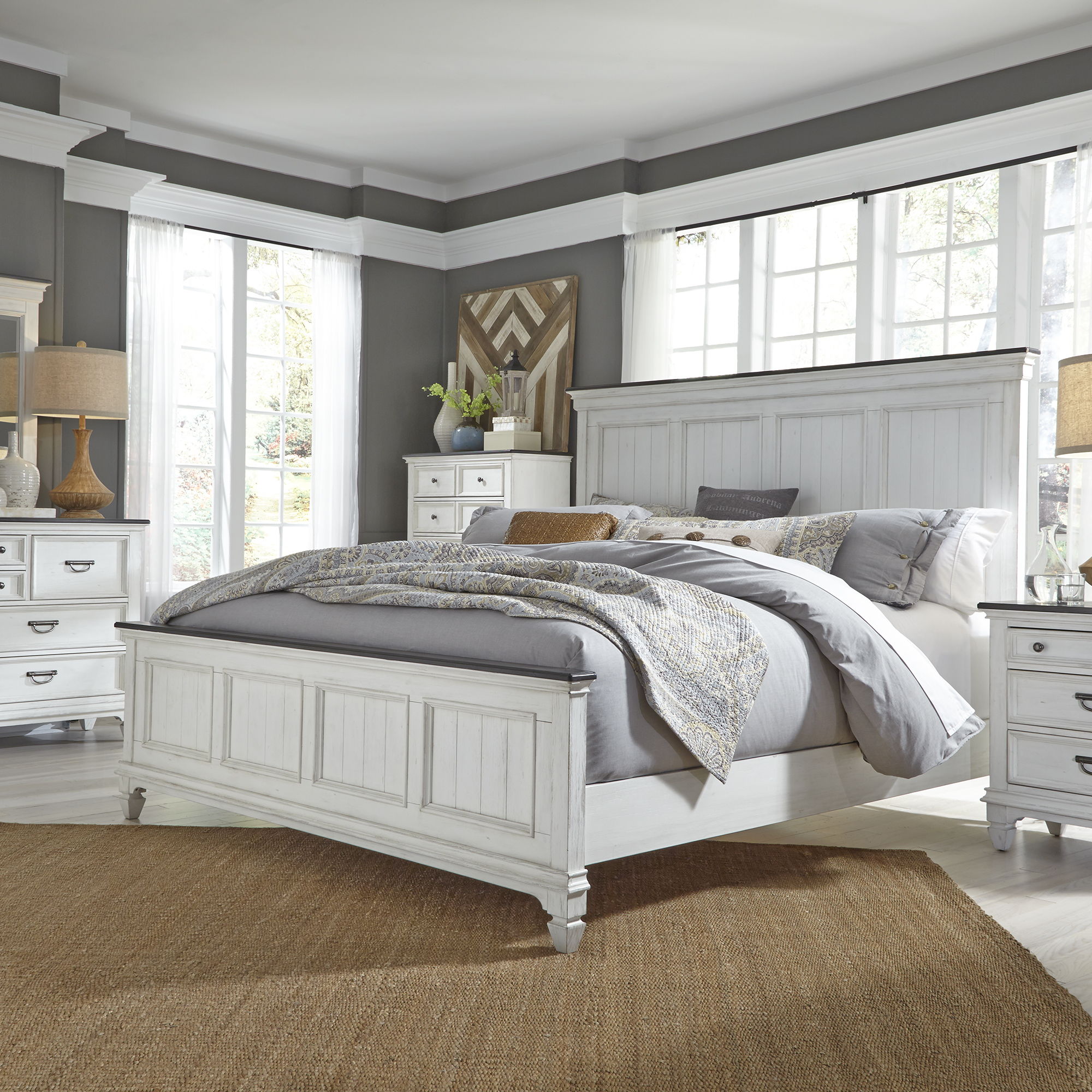 Liberty Furniture Allyson Park - 5 Piece Bedroom Set (Queen Panel Bed, Dresser & Mirror, Chest, Nightstand) - White