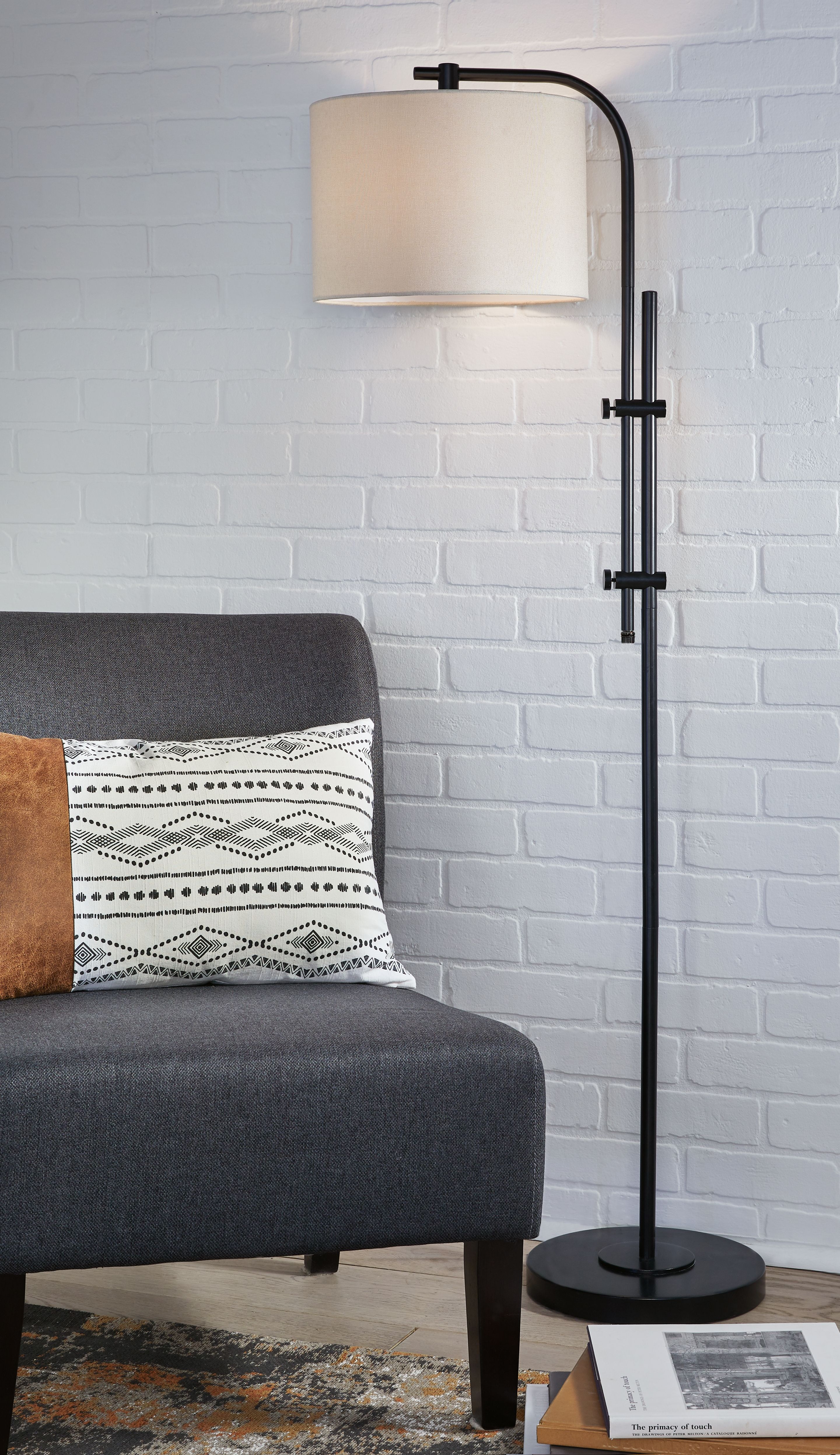 Ashley Furniture Baronvale - Metal Floor Lamp - Black - Image 2