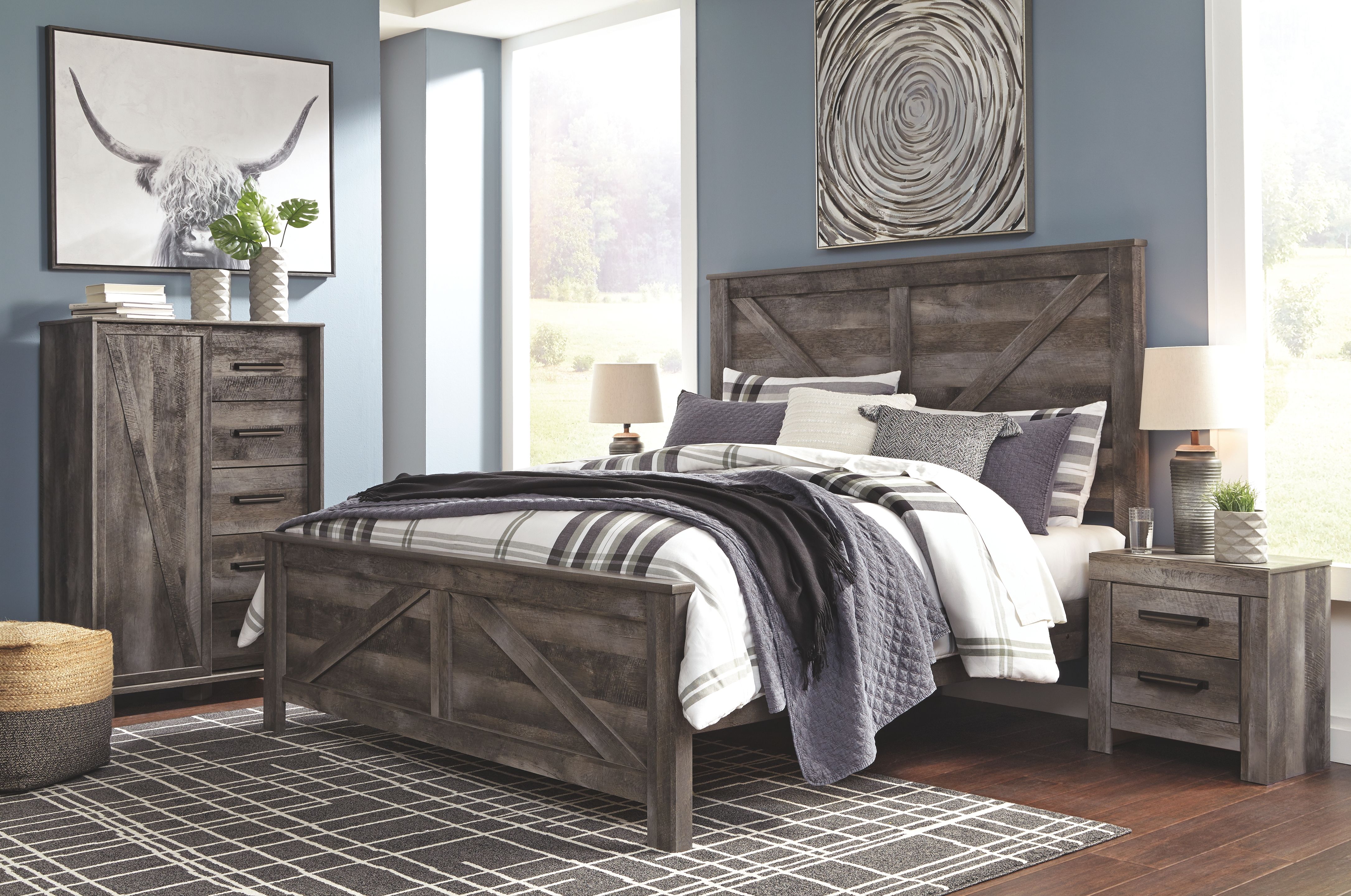 King · 5 Pc · King Crossbuck Panel Bed, 2 Nightstands