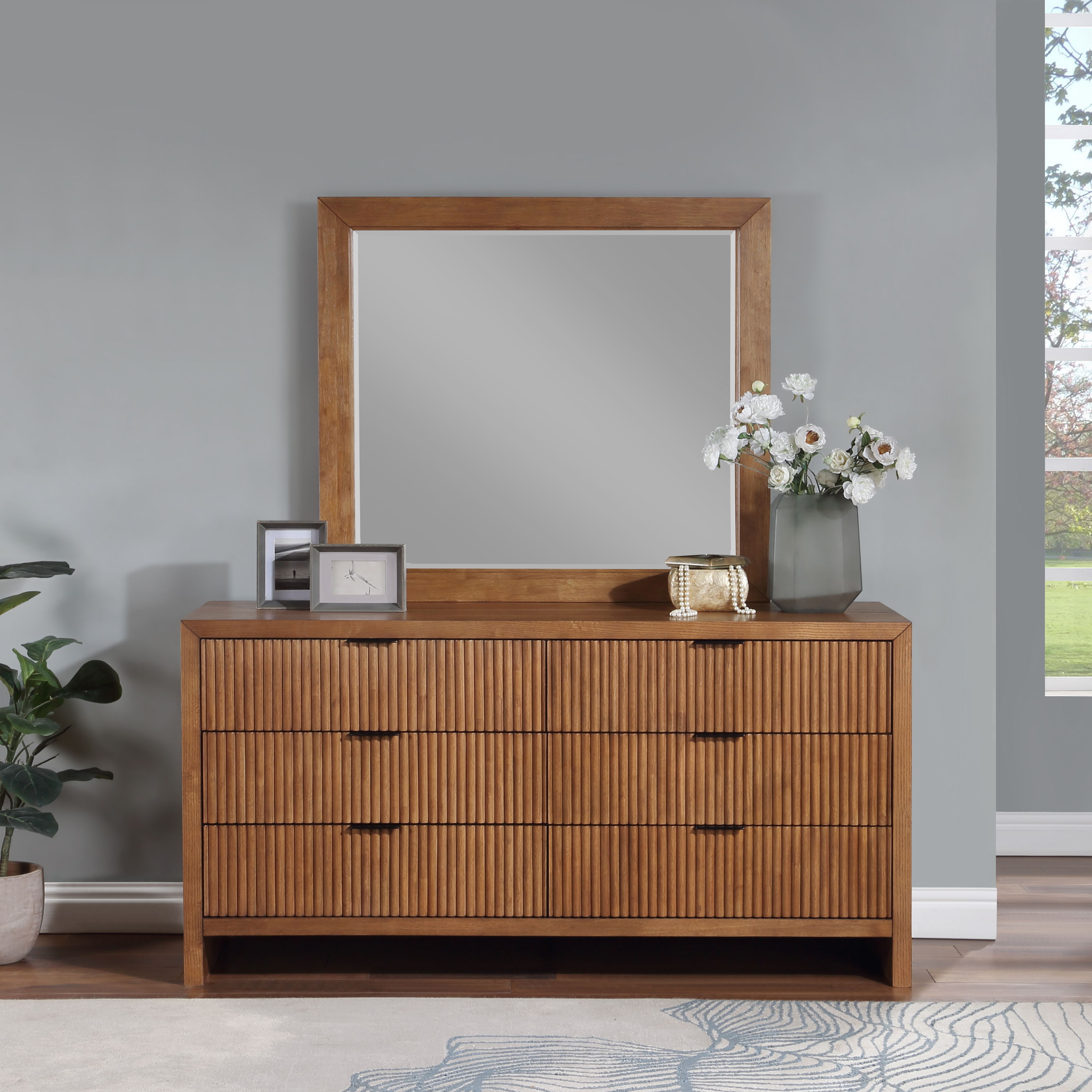 Fairfax - Mirror - Walnut