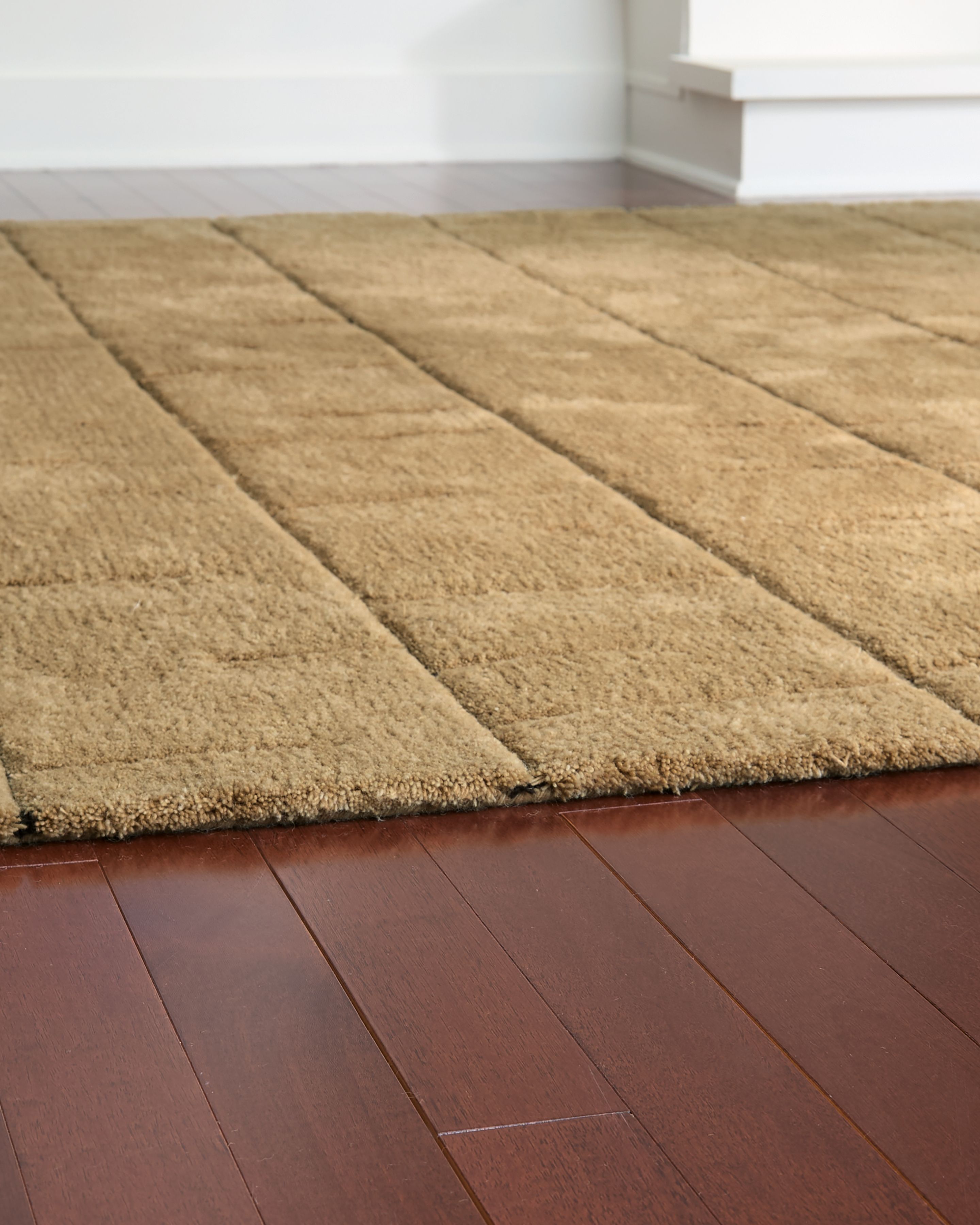 Luzmont - 9' x 12' Rug - Golden Brown