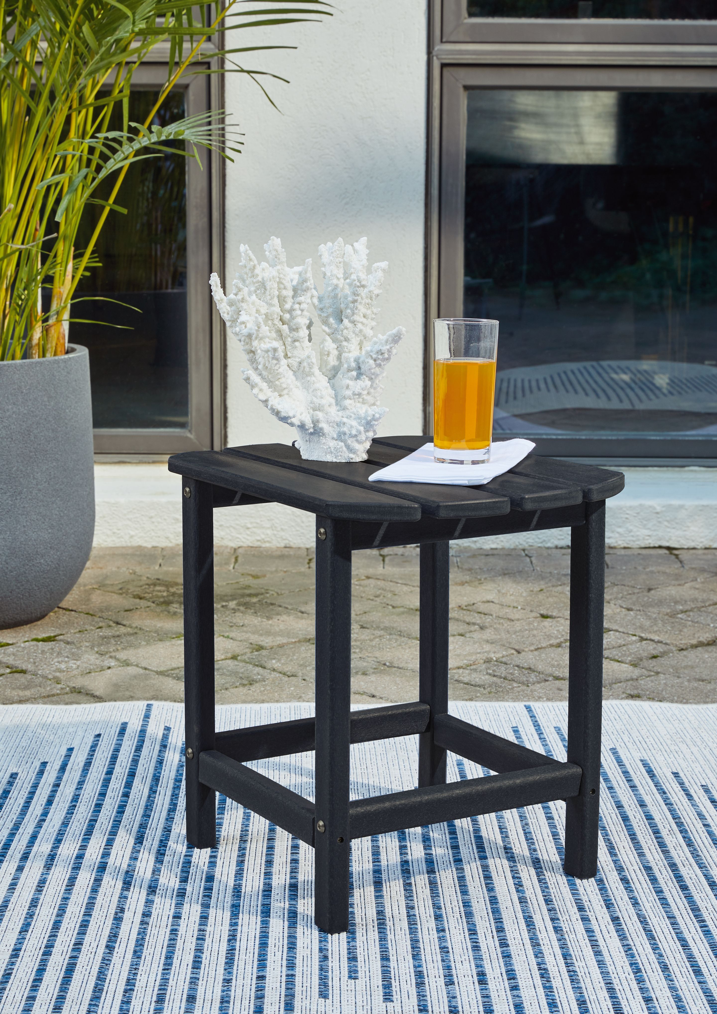 Sundown Treasure - End Table - Black