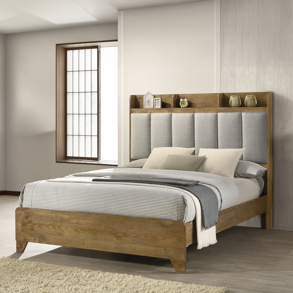Garcia - Queen Bed With USB - Light Brown, light brown