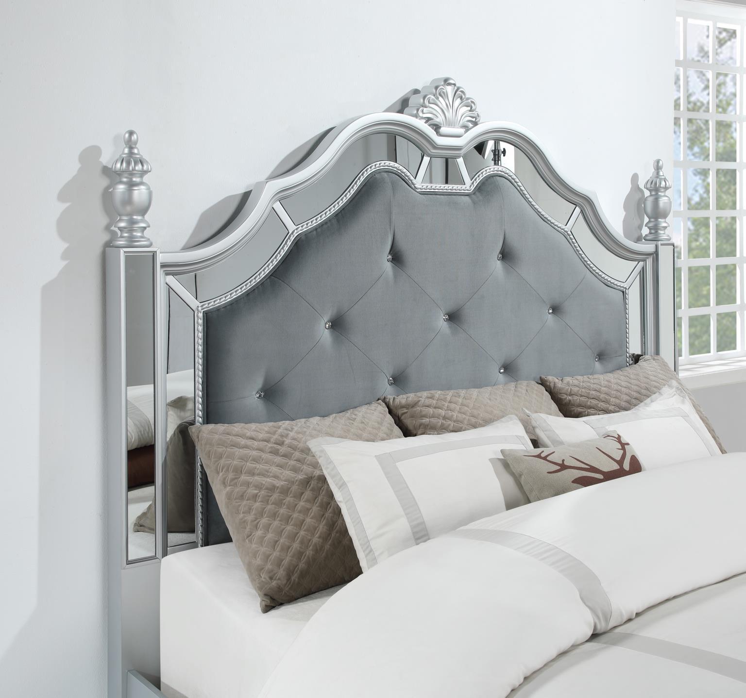 B092 - Queen Bed - Gray