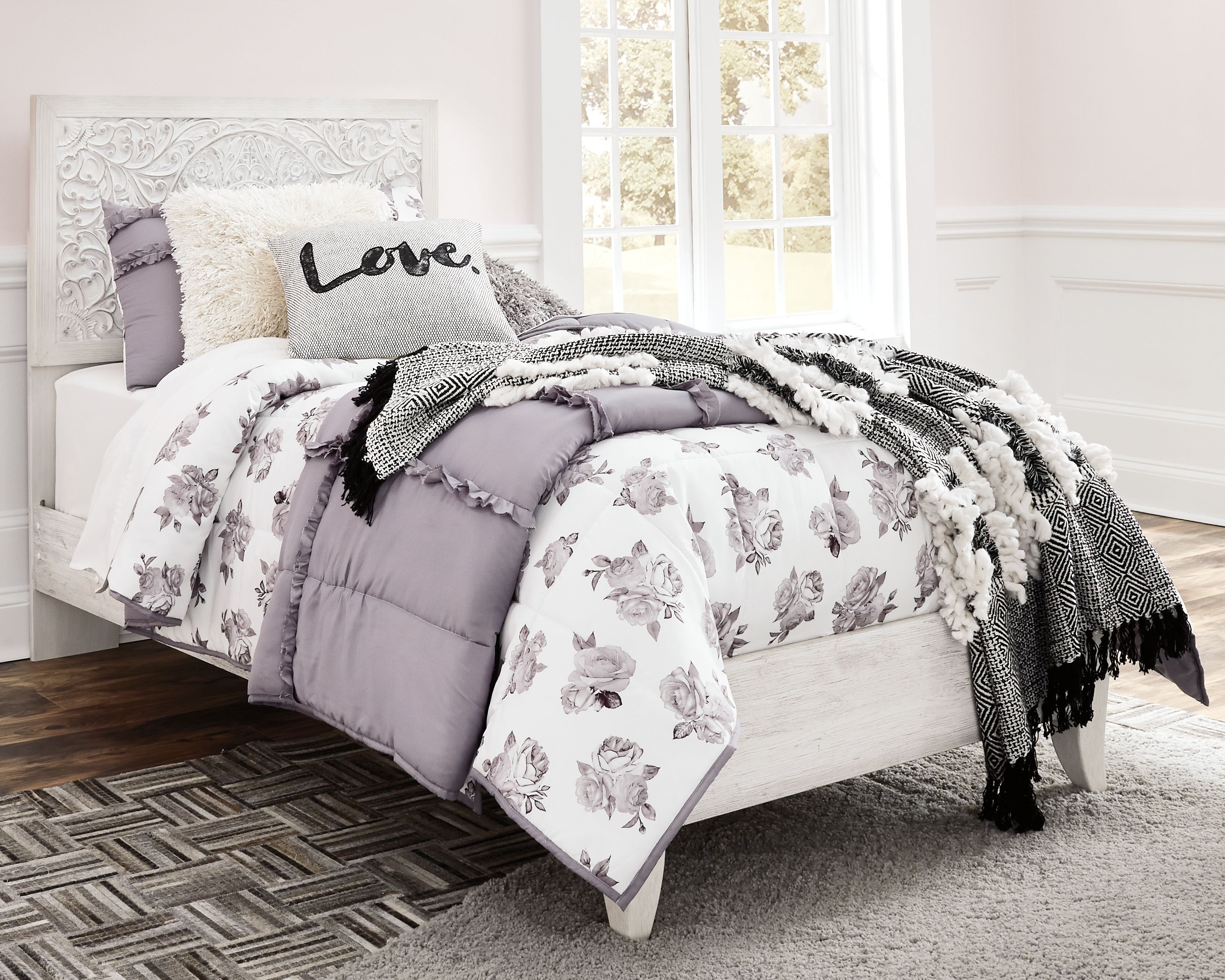 Paxberry - Twin Panel Bed - Whitewash