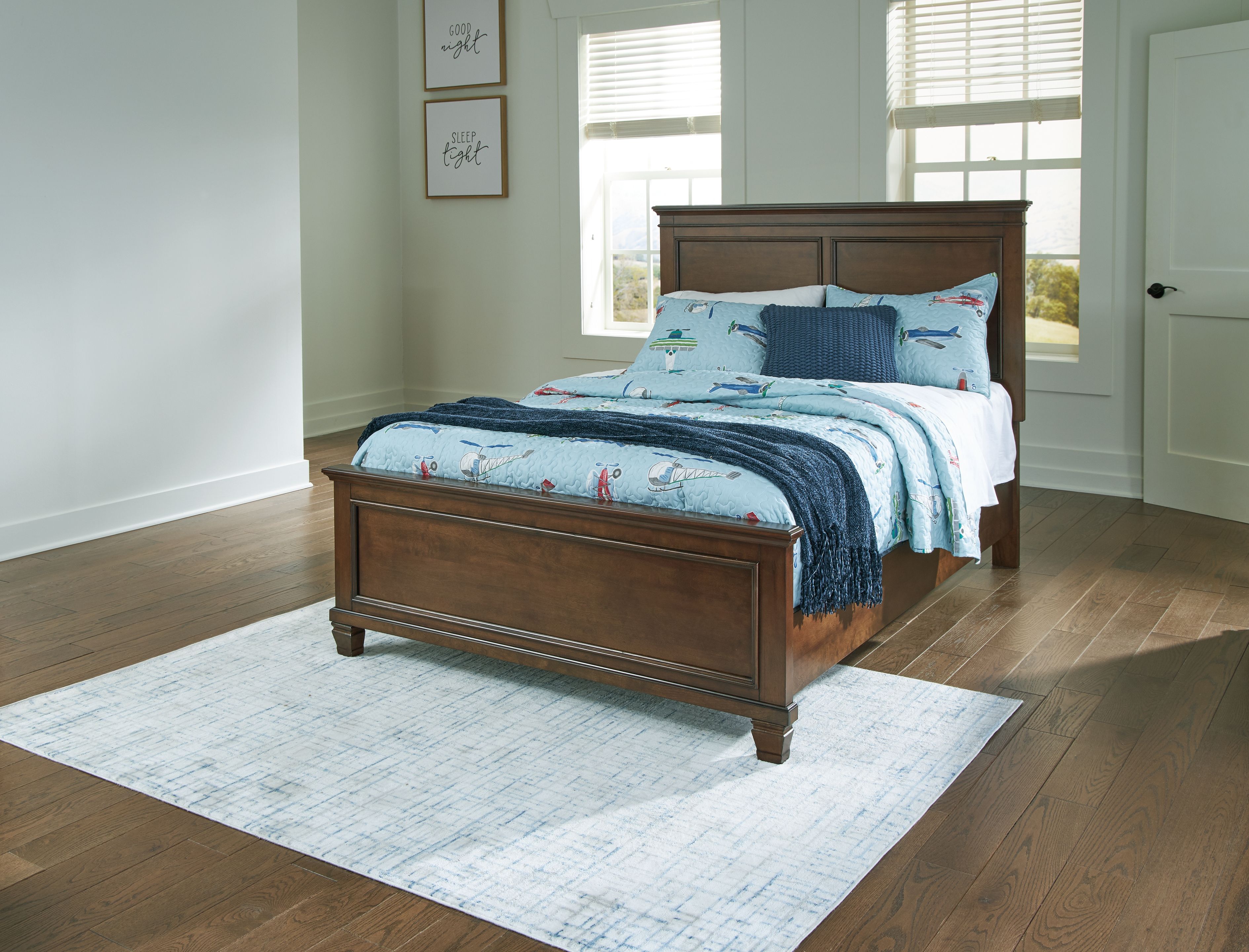 Ashley Furniture Danabrin - 6 Pc. - Dresser, Mirror, Chest, Full Panel Bed - Brown - Image 6