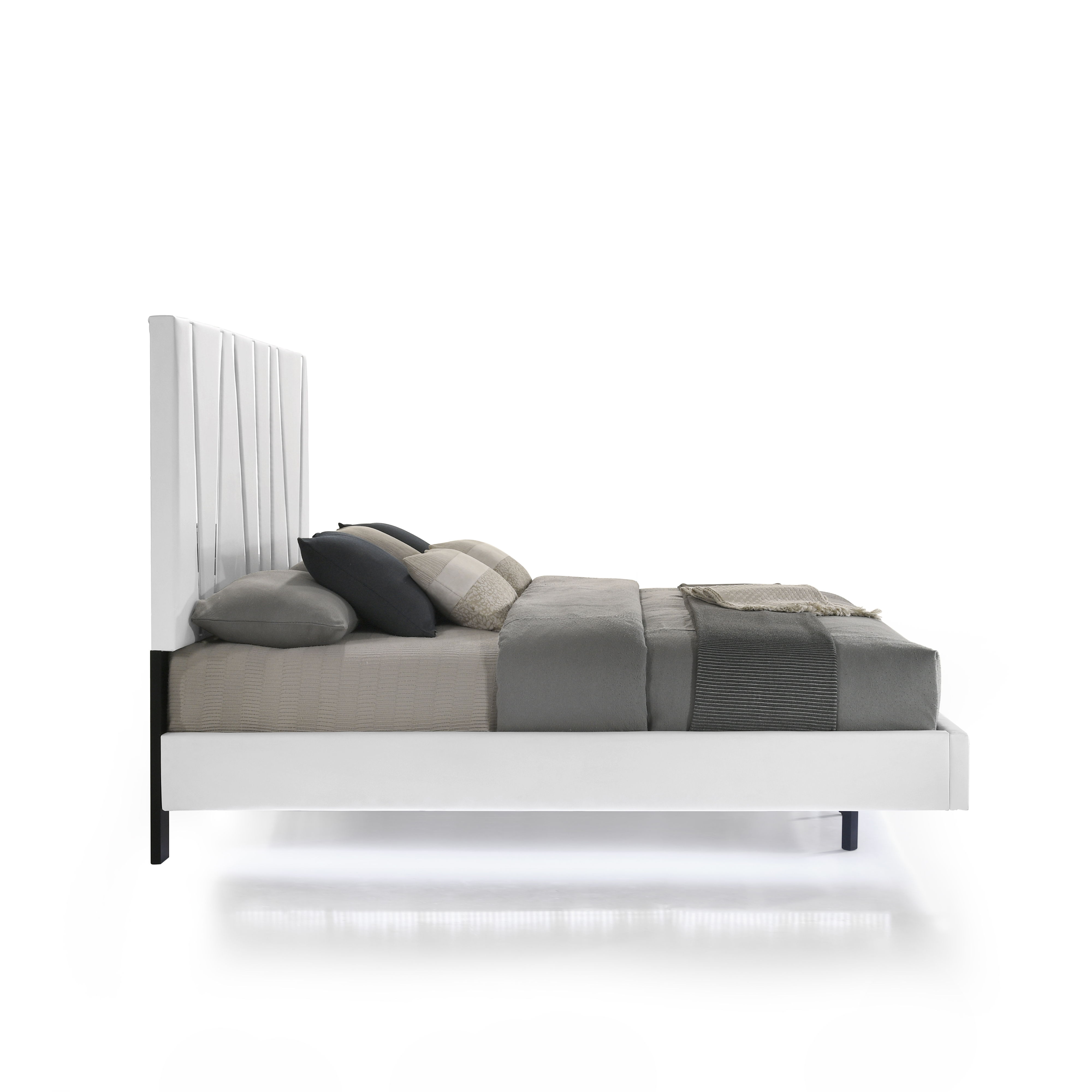 Europa - 5/0 Queen Bed - White