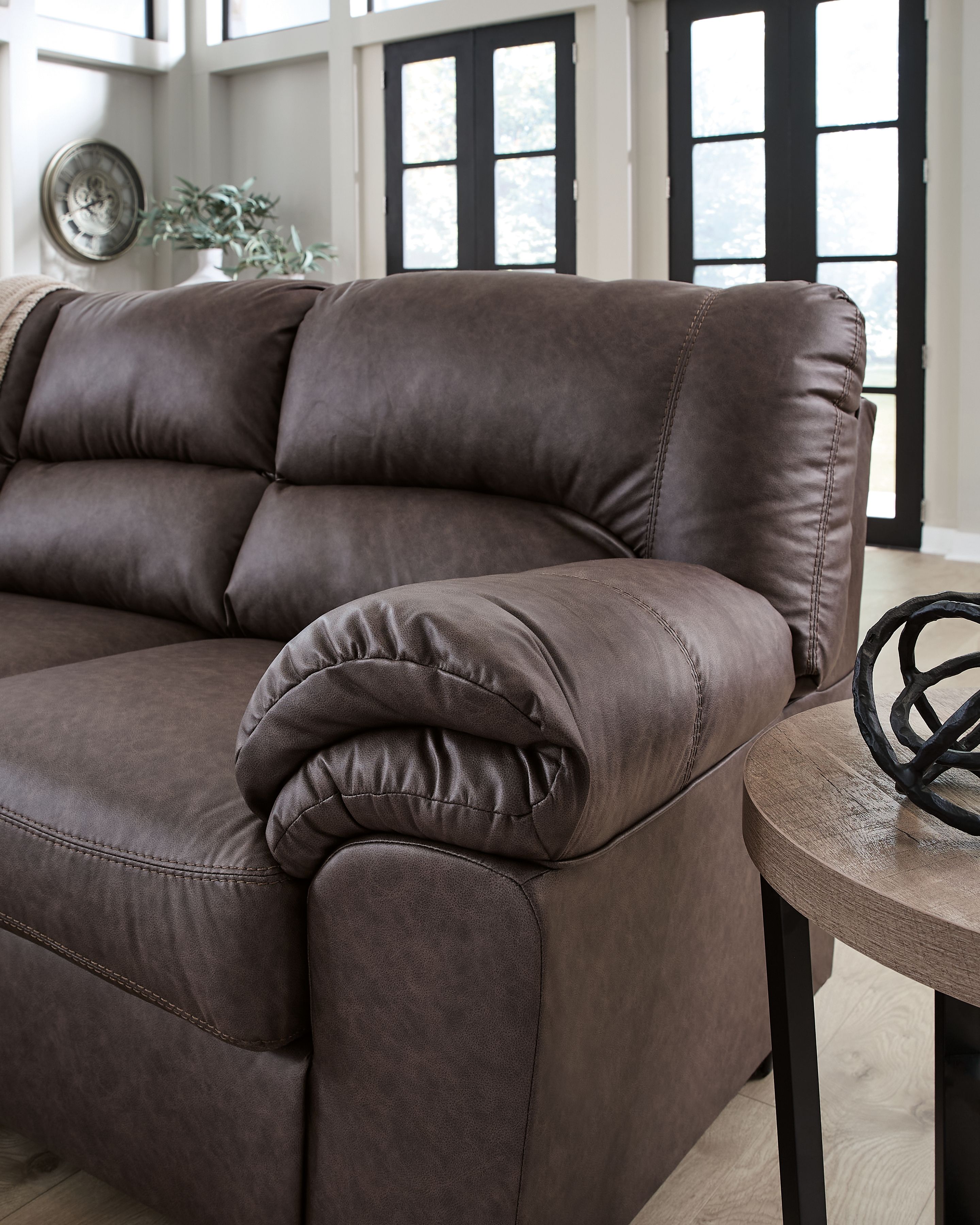 Ashley Furniture WillowBend - Loveseat - Umber - Image 5