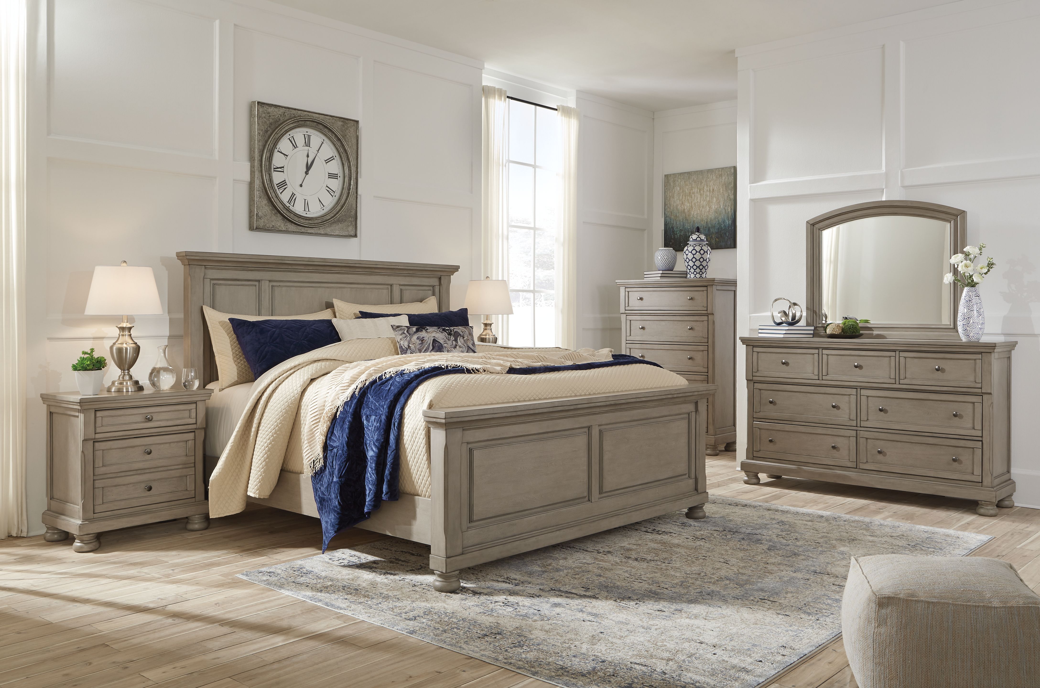 Ashley Furniture Lettner - California King Sleigh Bed With Storage - Light Gray - Image 4