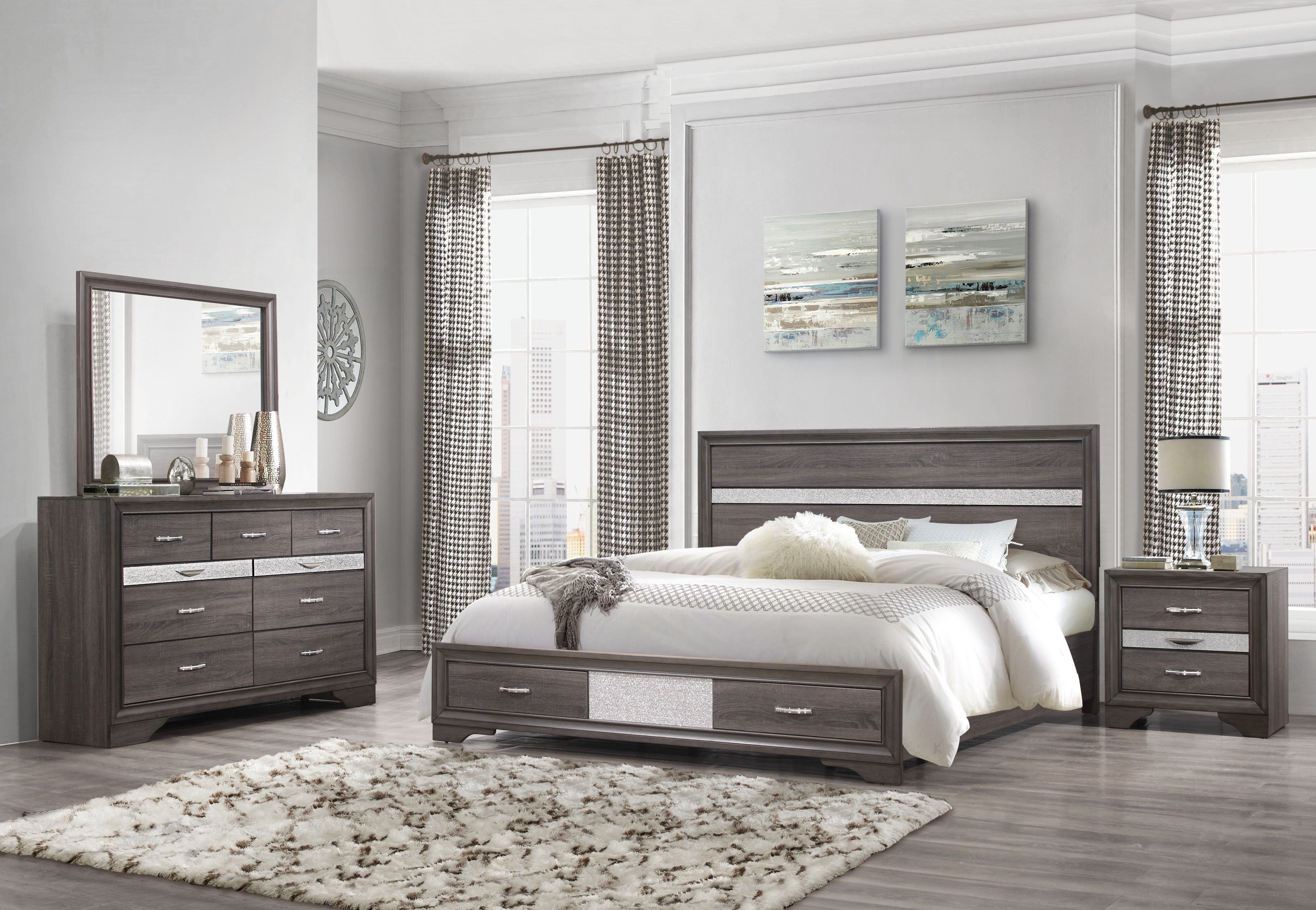 King · 4 Pc · Bed, Dresser, Mirror, Nightstand