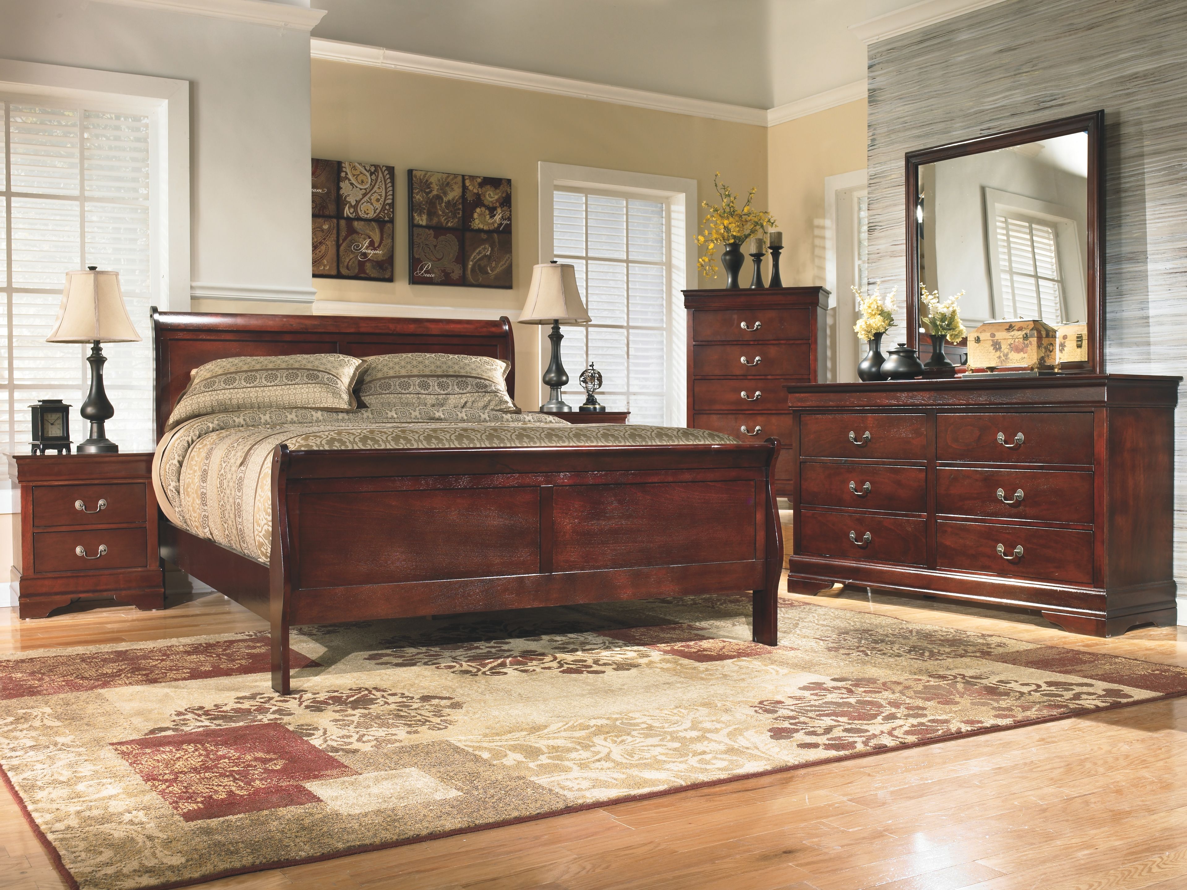 Alisdair - Dresser, Mirror - Dark Brown