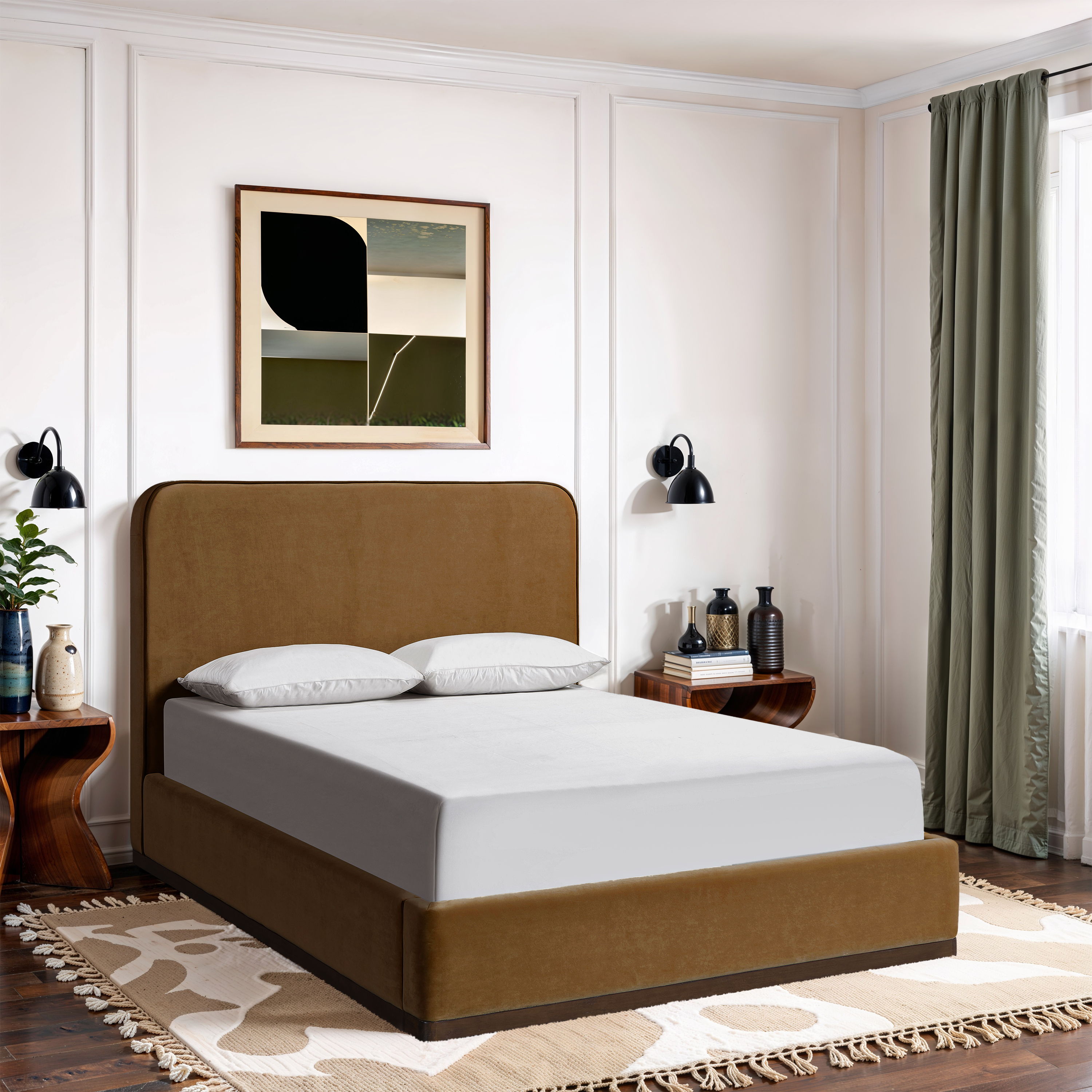 Rava - King Bed - Saddle / Brown