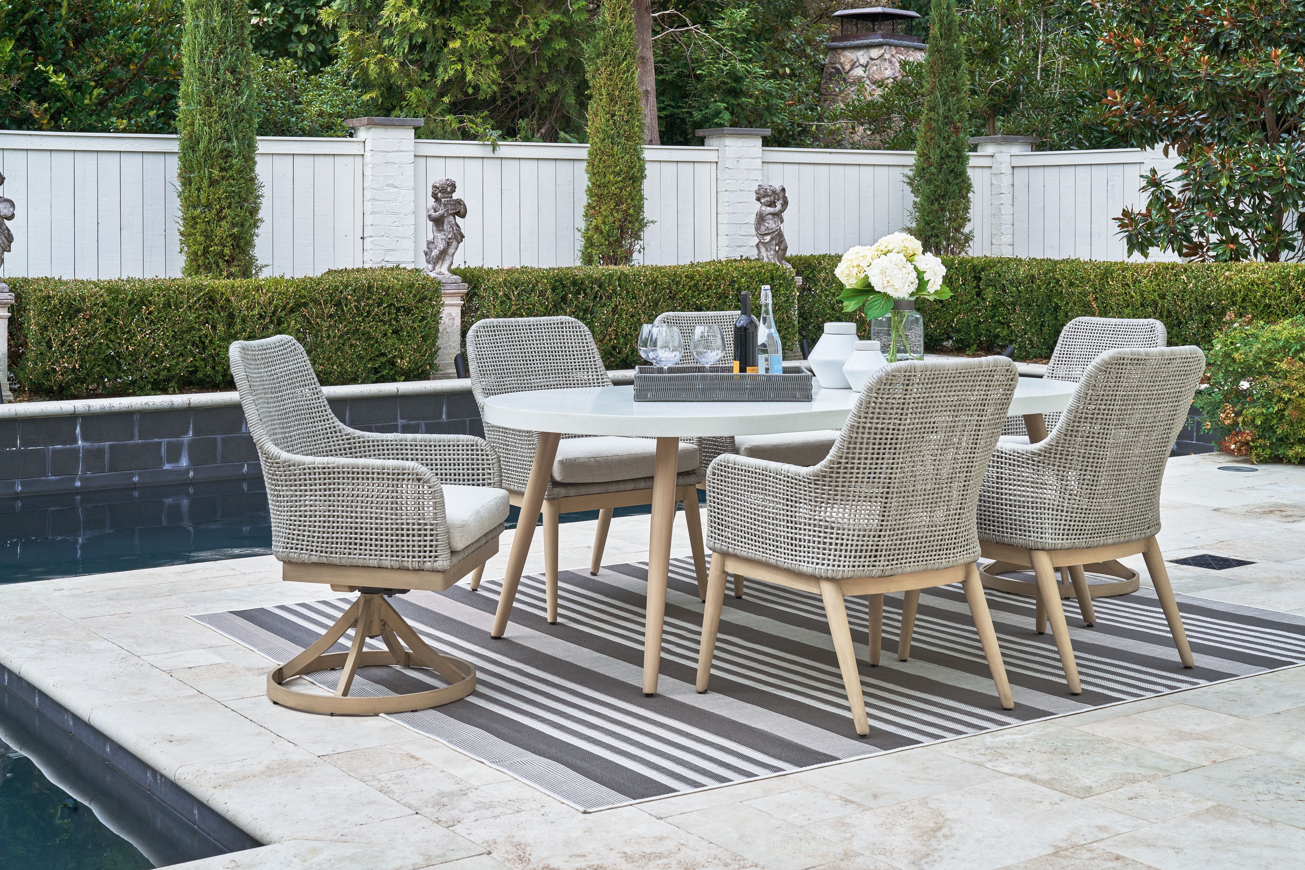 Ashley Seton Creek - Gray - 7 Pc. - Dining Set