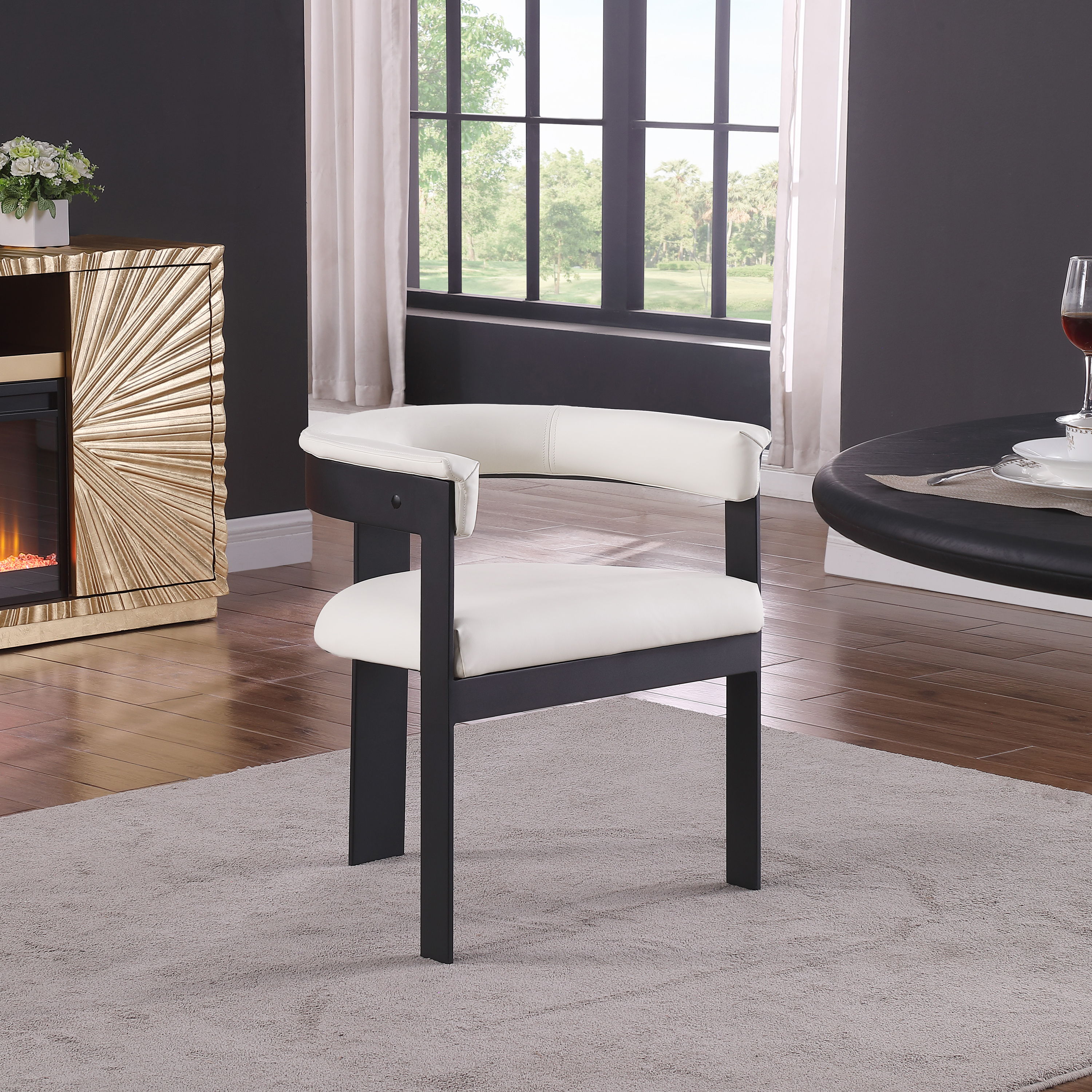 Romeo - Faux Leather Dining Chair With Black Base (Set of 2) - Cream
