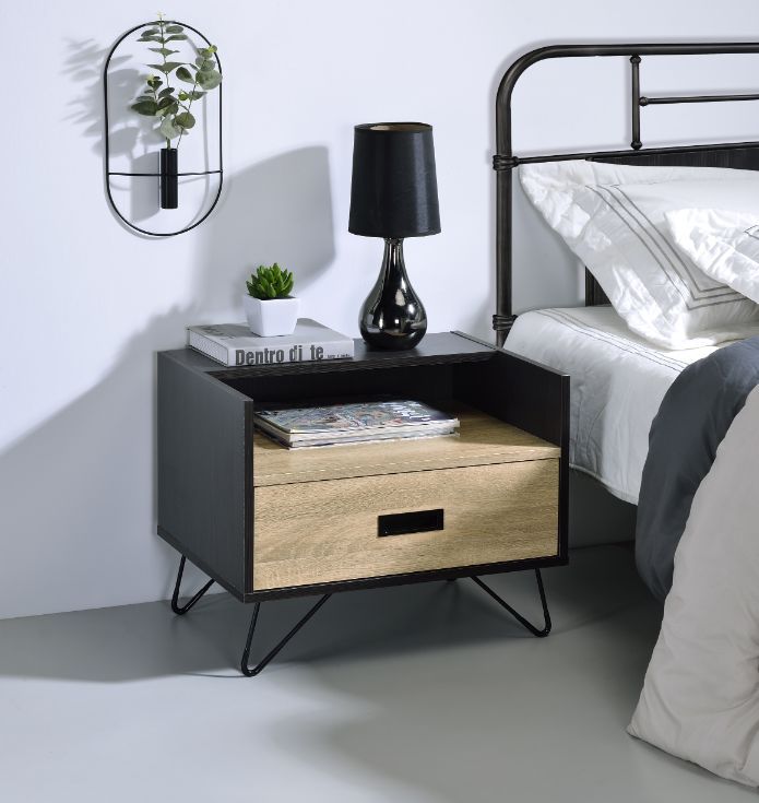 Melkree - Accent Table - Oak & Black, black, view 4