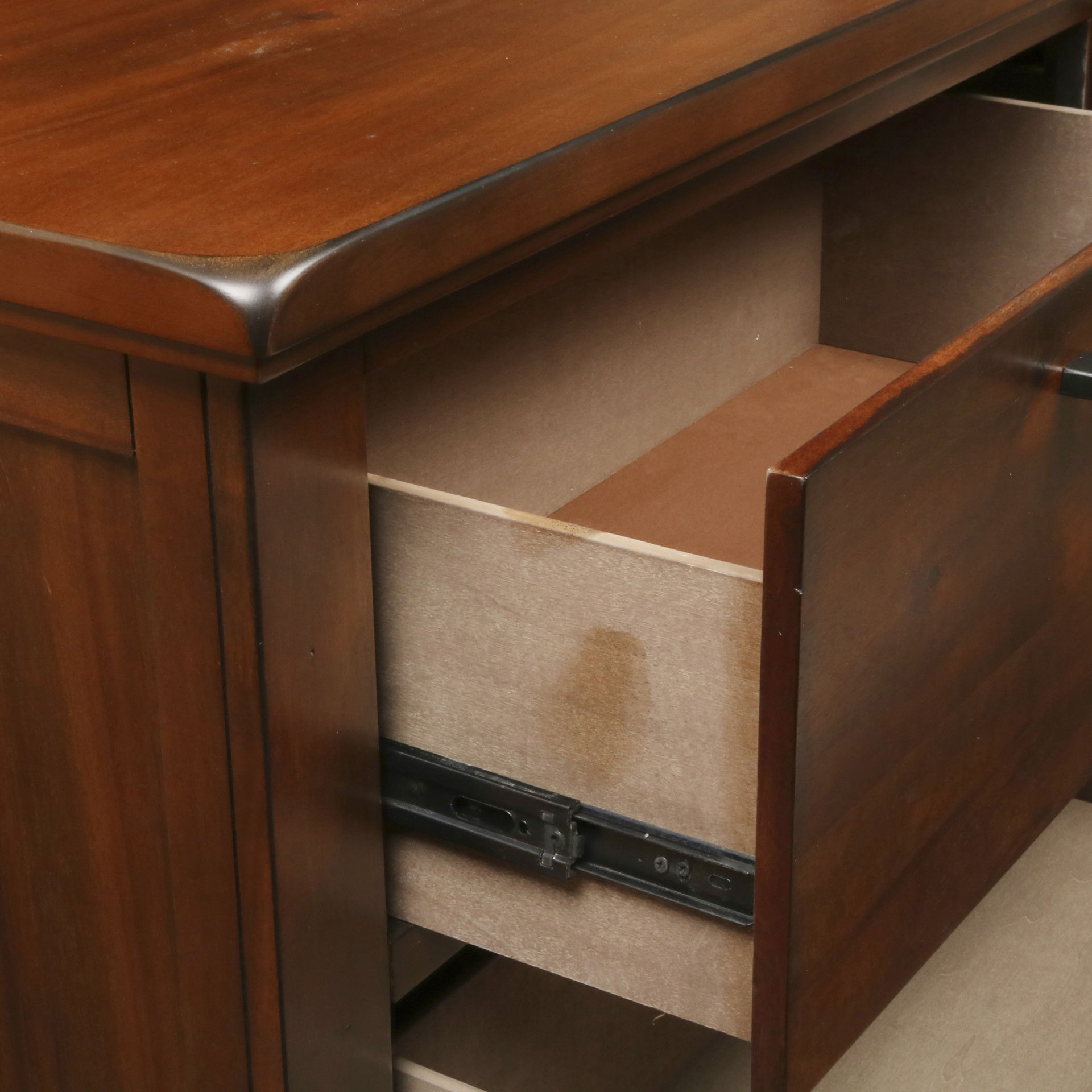 Cagney - Dresser - Chestnut, light brown, view 5