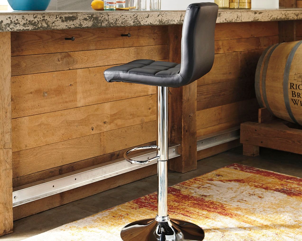 Bellatier - Tall UPH Swivel Barstool(Set of 2) - Black / Chrome Finish