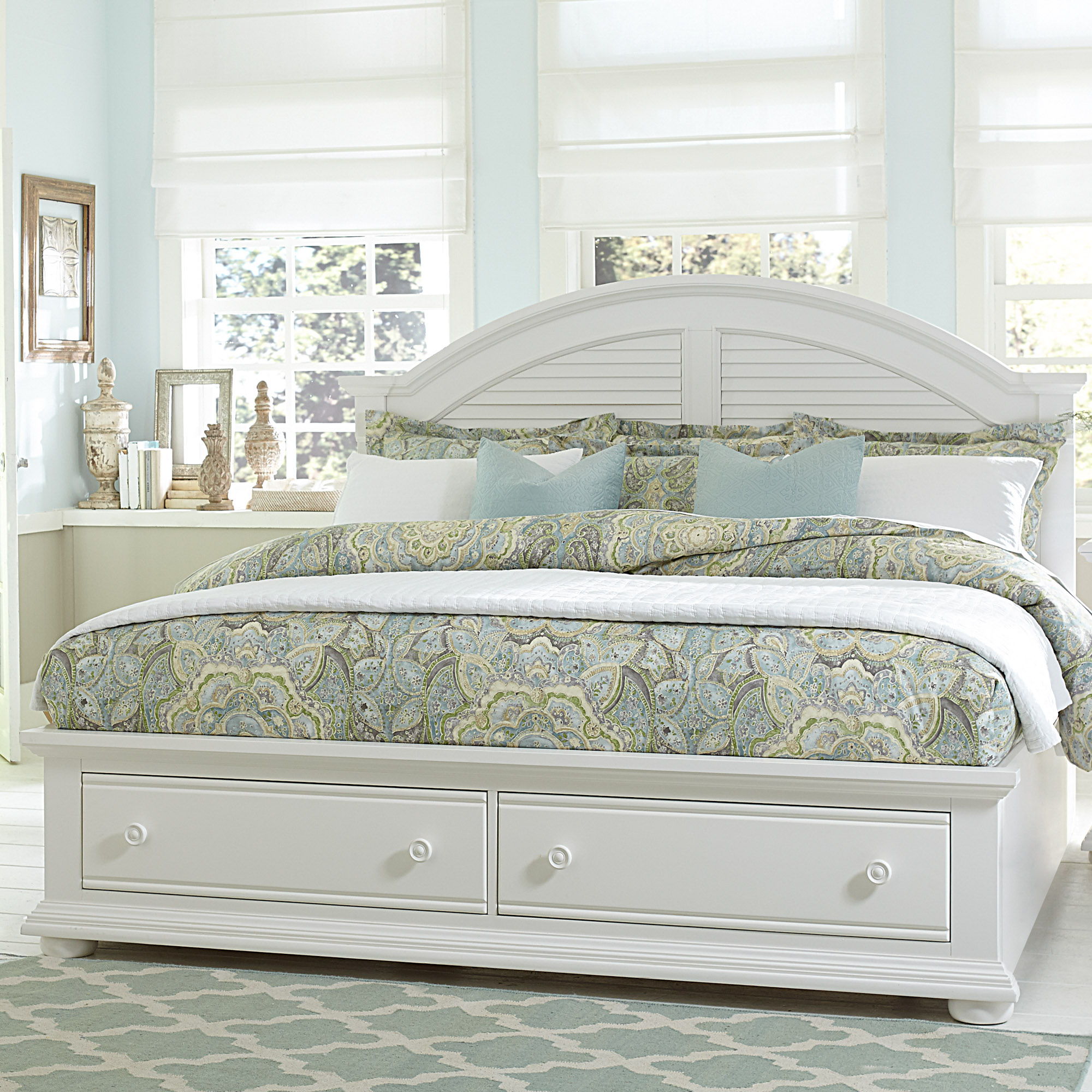 Liberty Furniture Summer House - Queen Storage Bed - White
