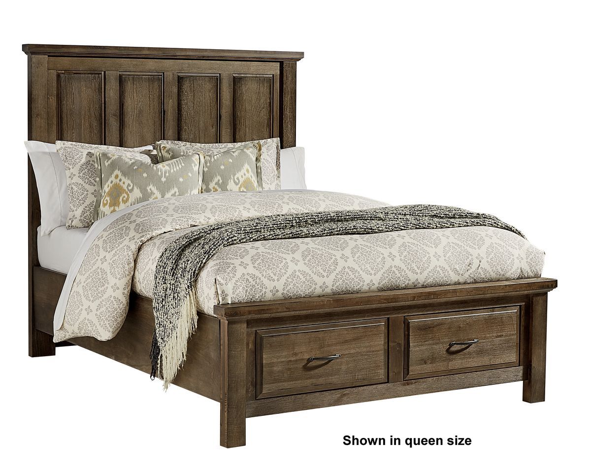 Vaughan-Bassett Maple Road - Queen Mansion Bed With Storage Footboard - Maple Syrup