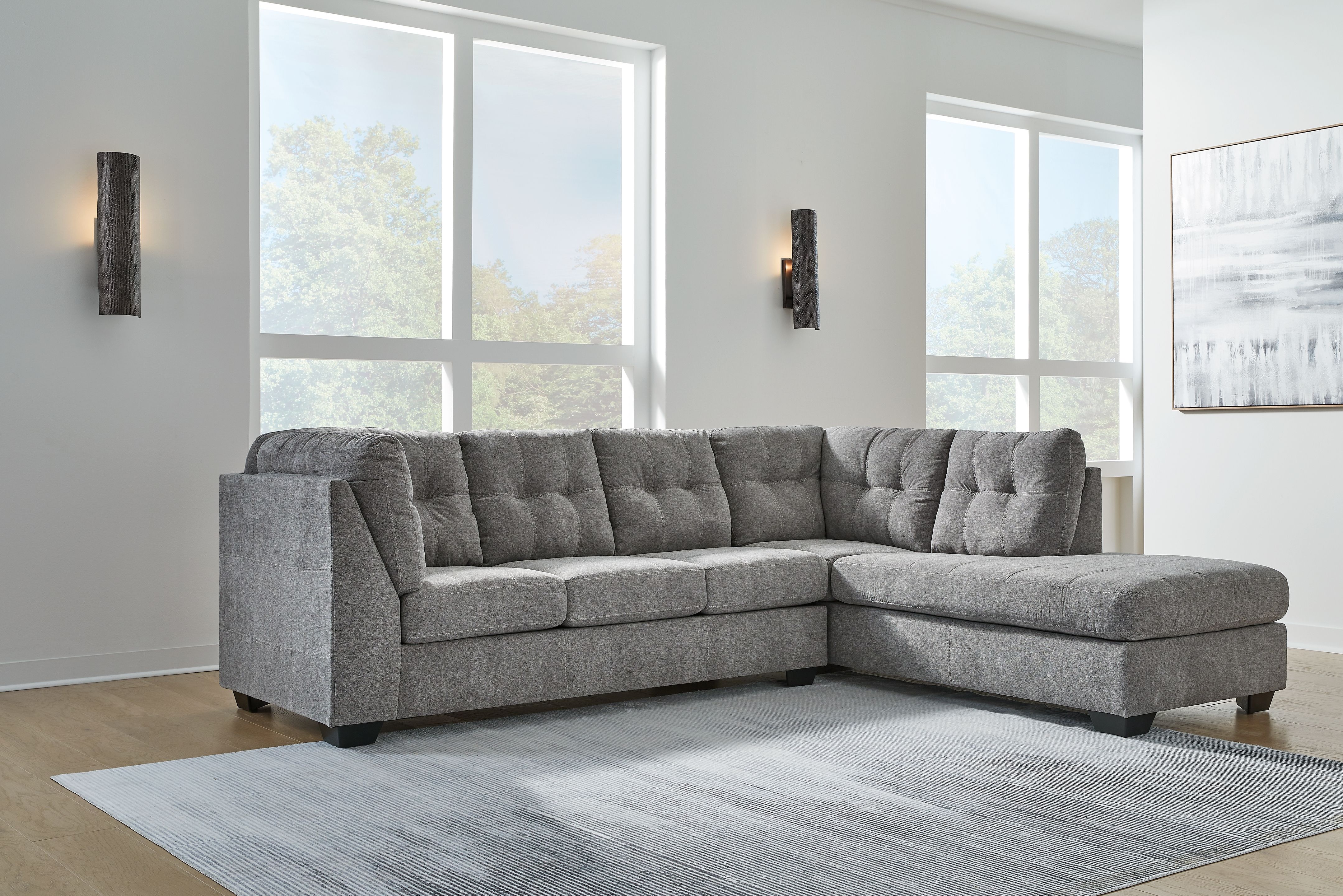 Marleton - 2-Piece Sectional With Raf Corner Chaise - Gray