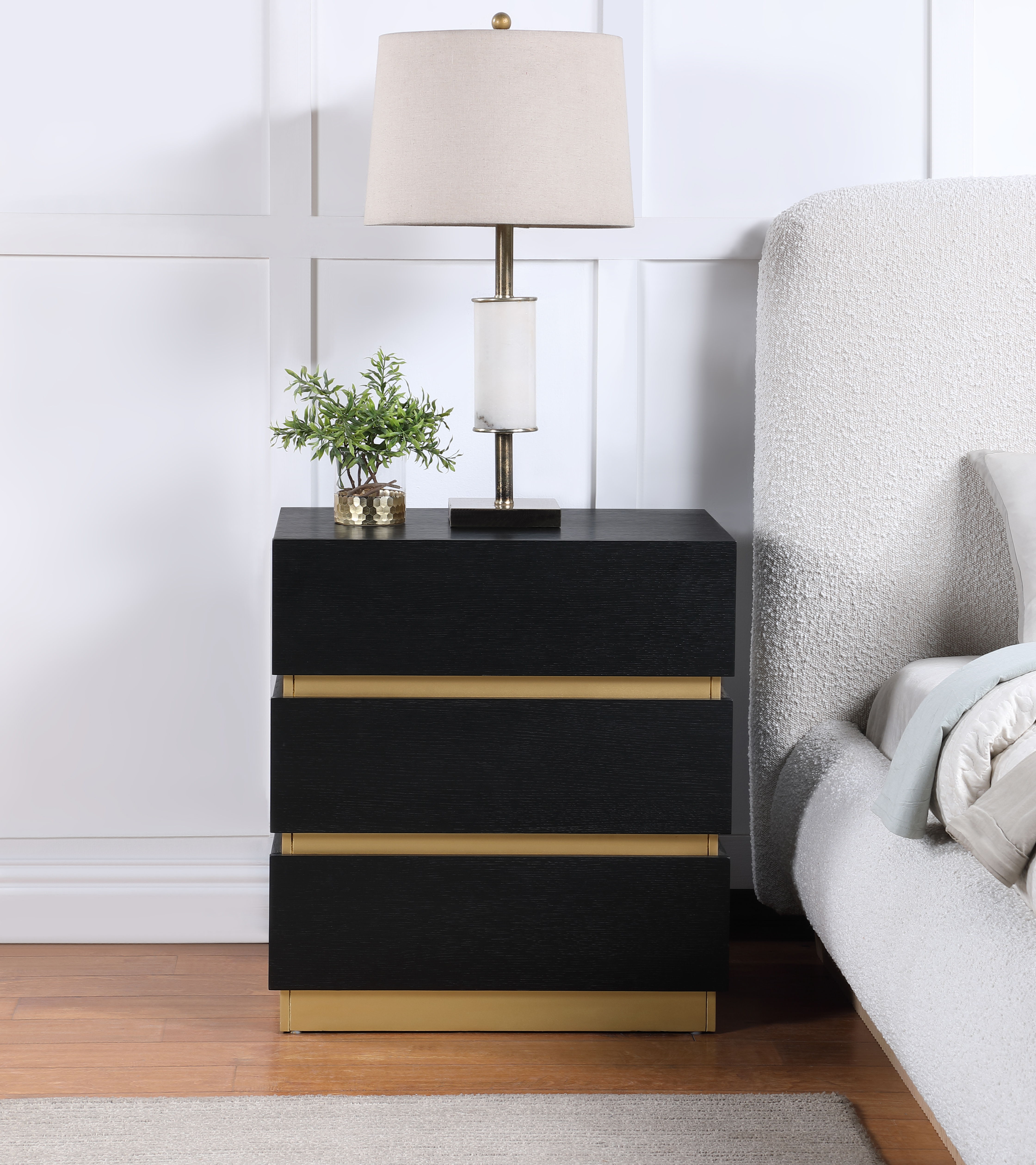Zaylan - Night Stand - Black