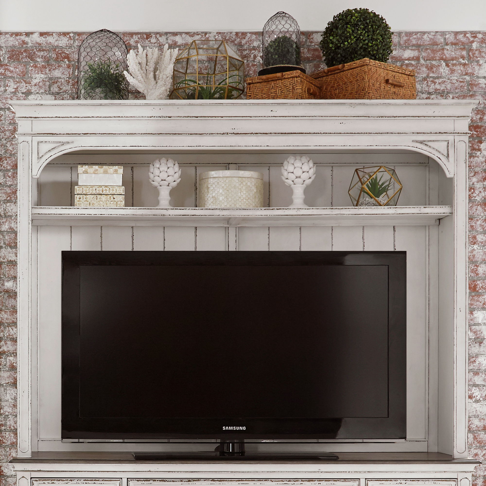 Liberty Furniture Magnolia Manor - Entertainment Hutch - White