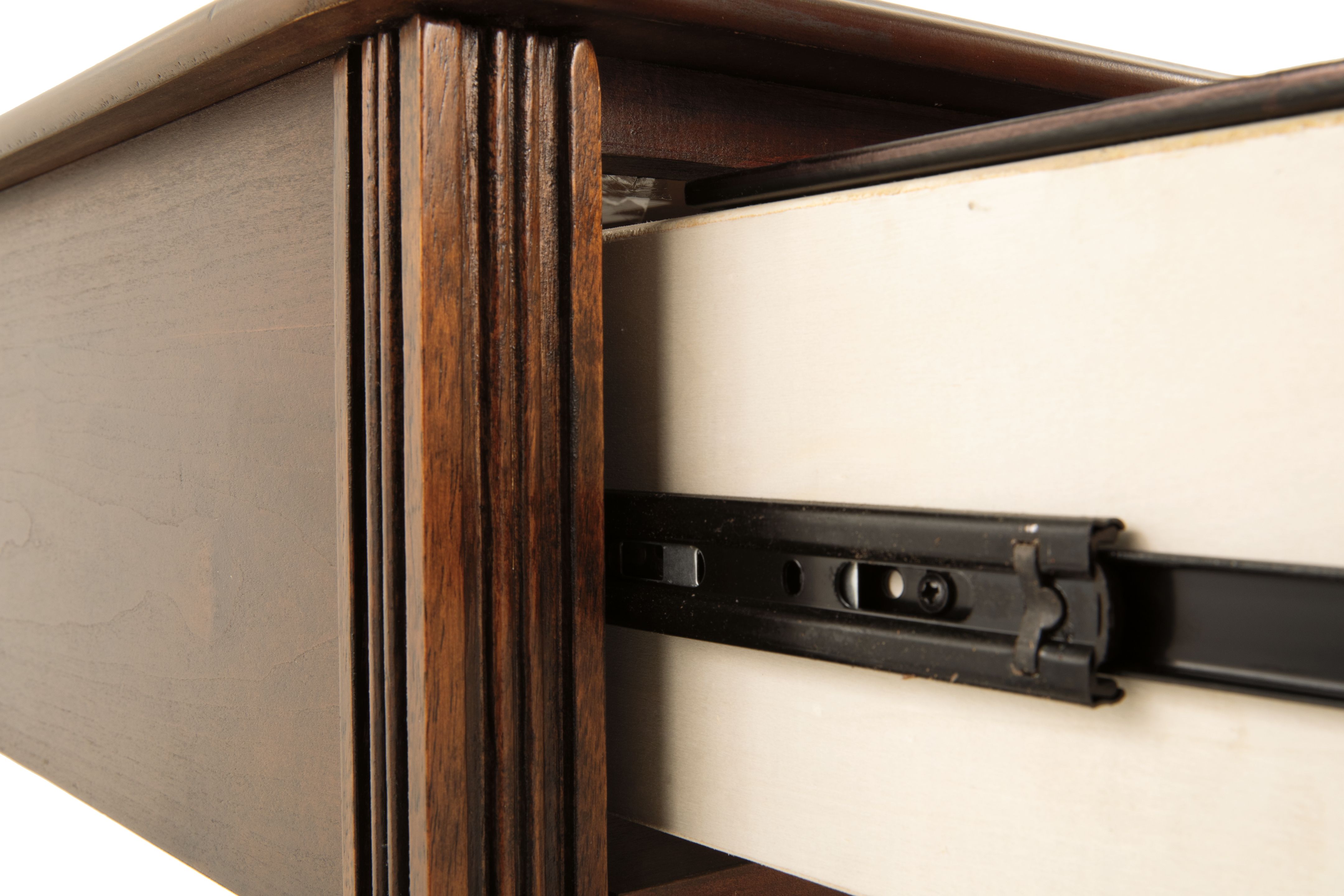 Ashley Furniture Breegin - Chair Side End Table - Removable Tray - Brown - Image 7