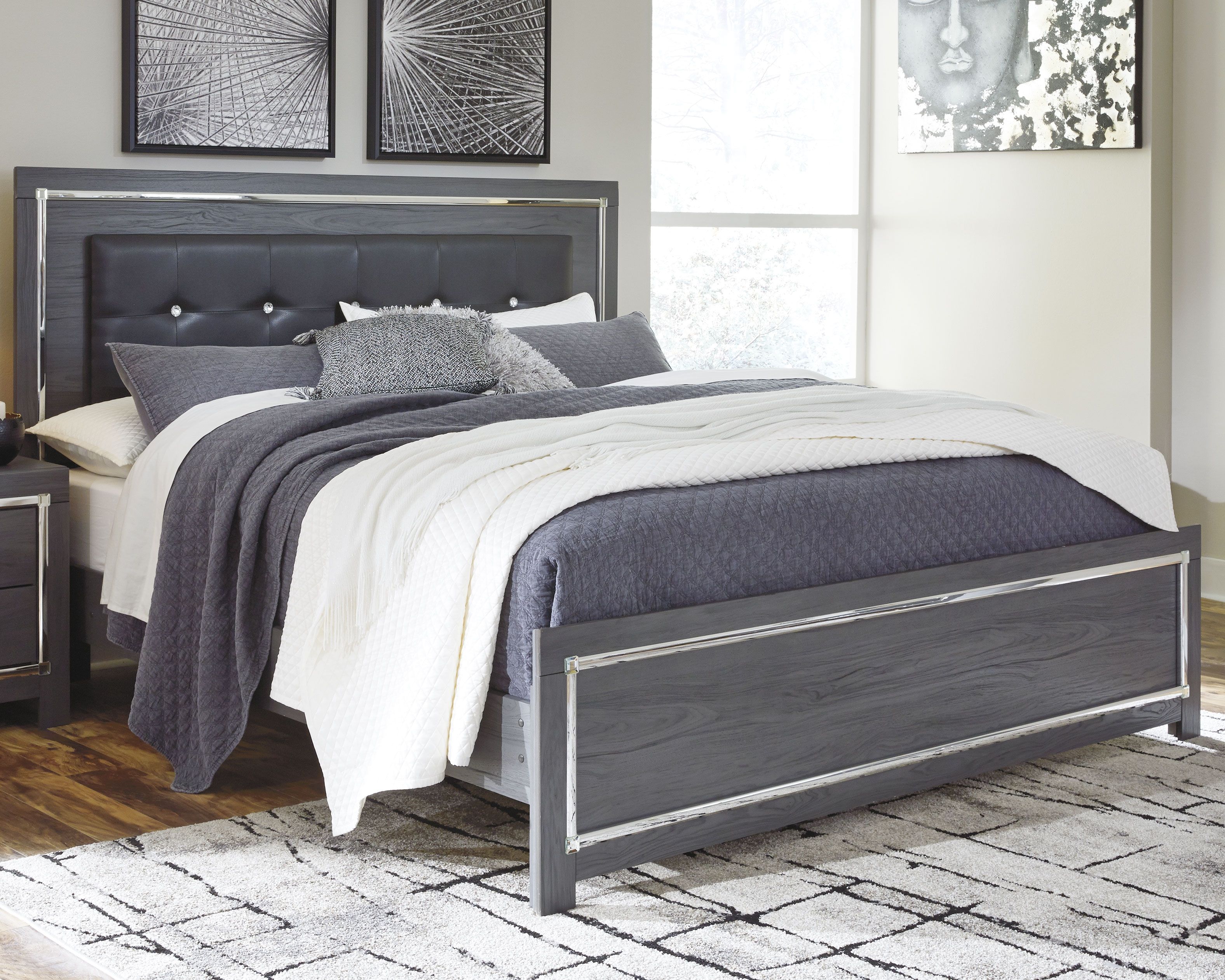 Ashley Furniture Lodanna - King Panel Bed - Gray - Image 2