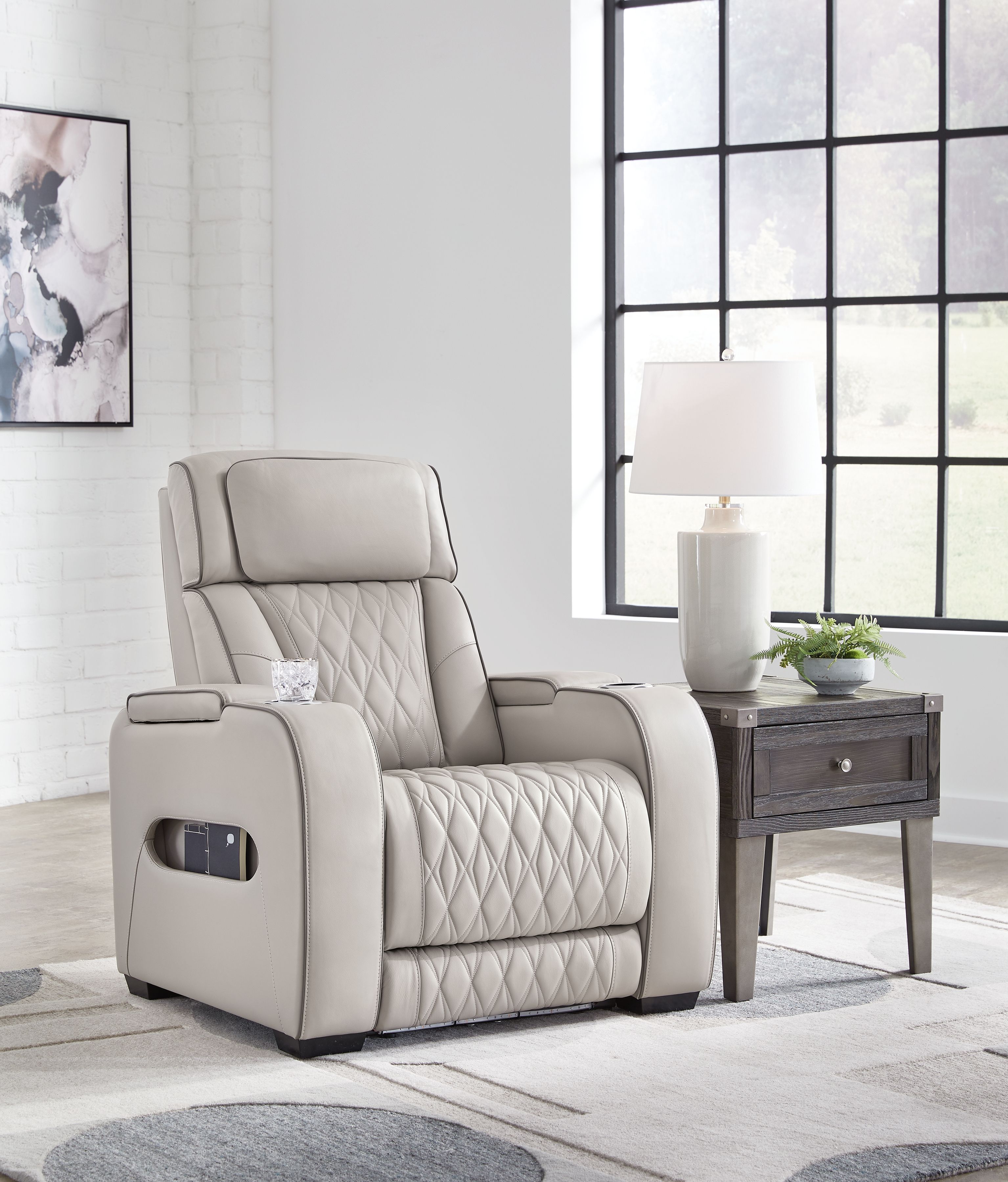 Ashley Furniture Boyington - 3 Pc. - Power Reclining Sofa, Power Reclining Loveseat, Power Recliner - Gray - Image 9