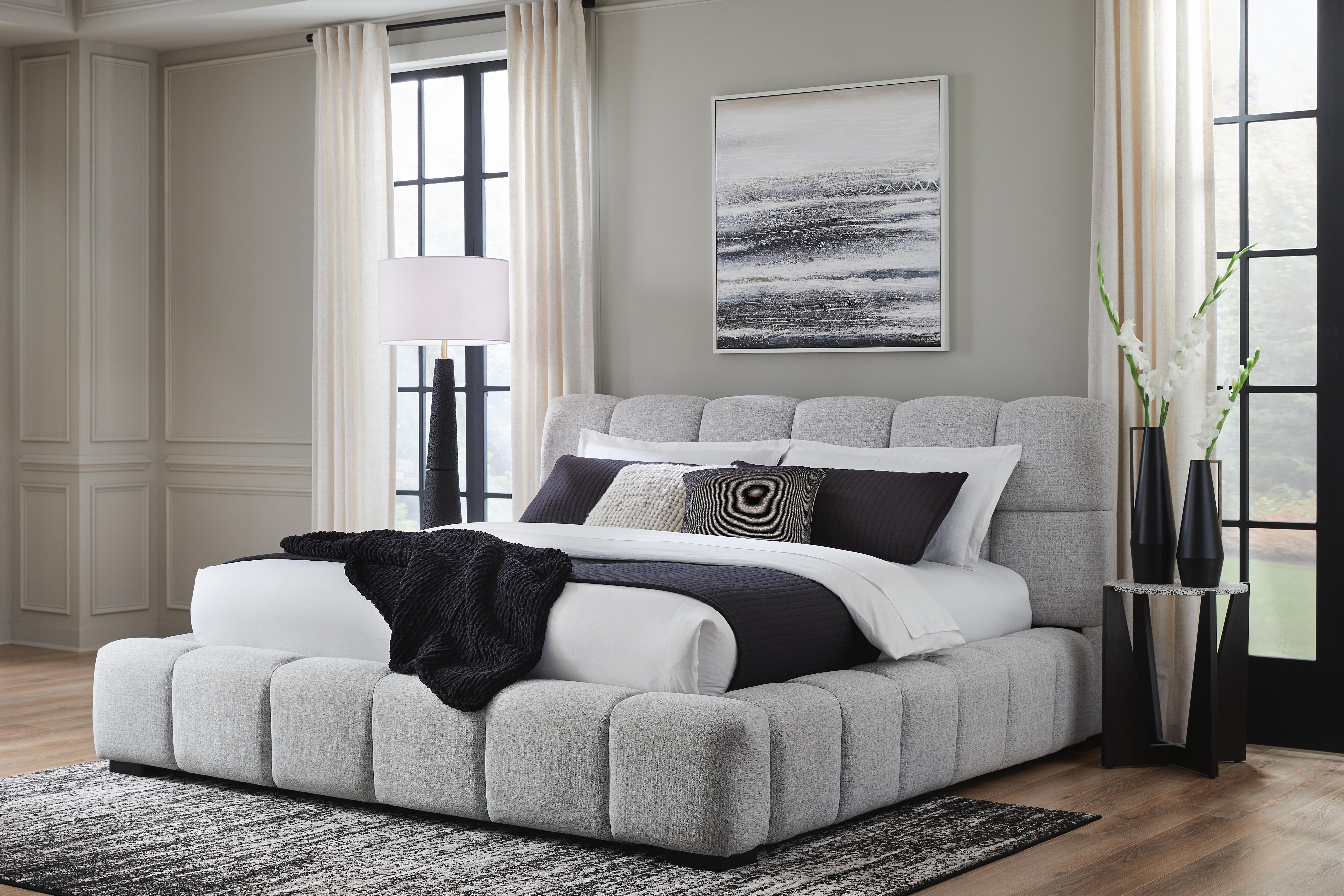 Grendusk - California King Upholstered Bed - Light Gray