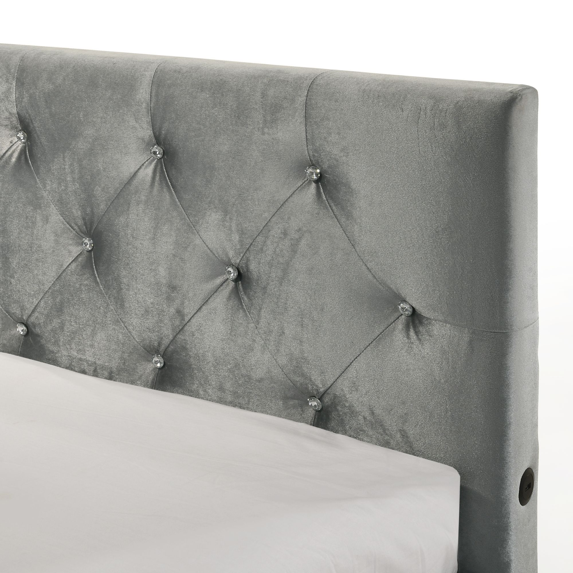 Amberley - Twin Upholstered Corner Bed With LED And USB - Gray