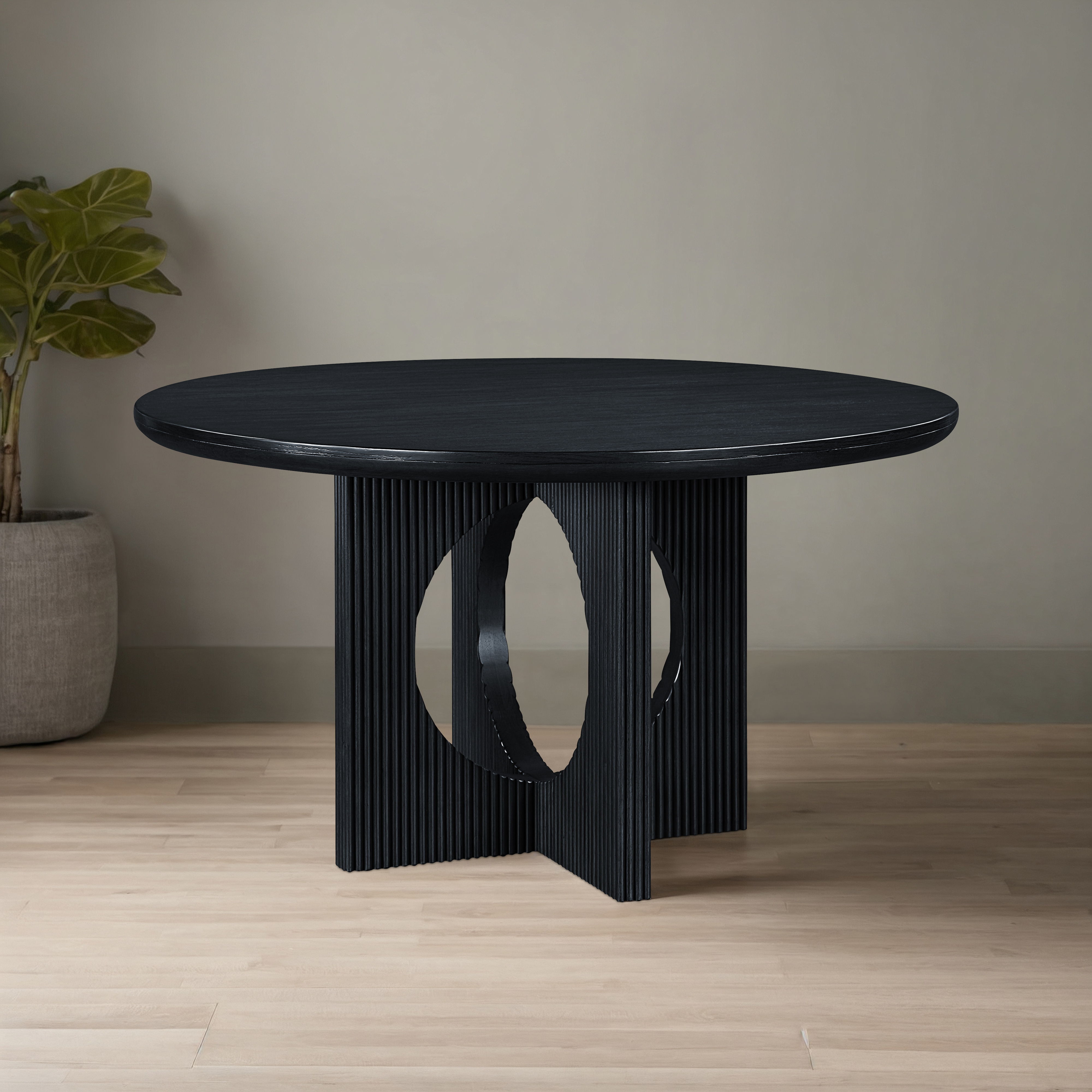 Rivas - Round Dining Table - Black