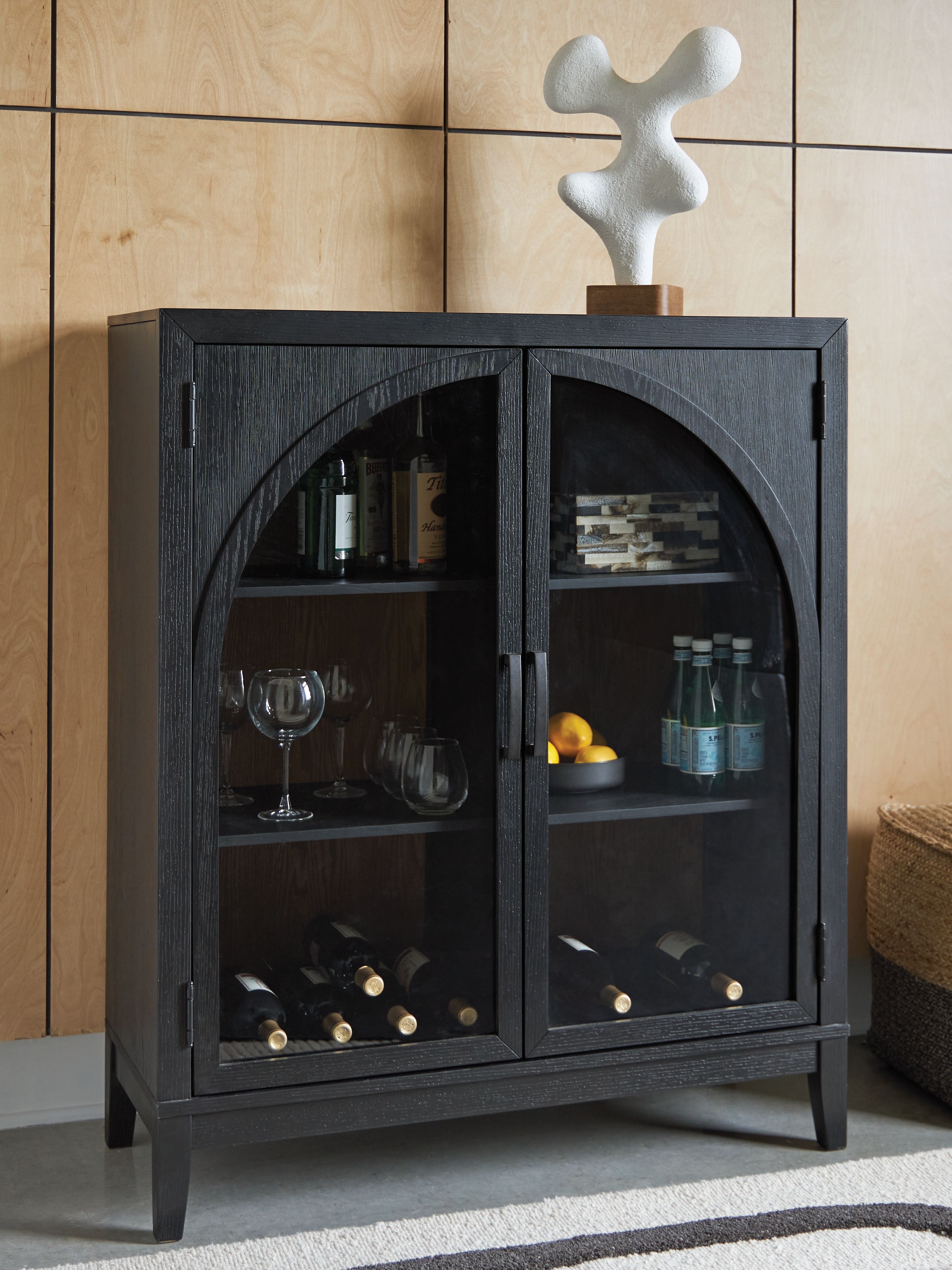 Ashley Furniture Armenleigh - Bar Cabinet - Black / Brown - Image 2