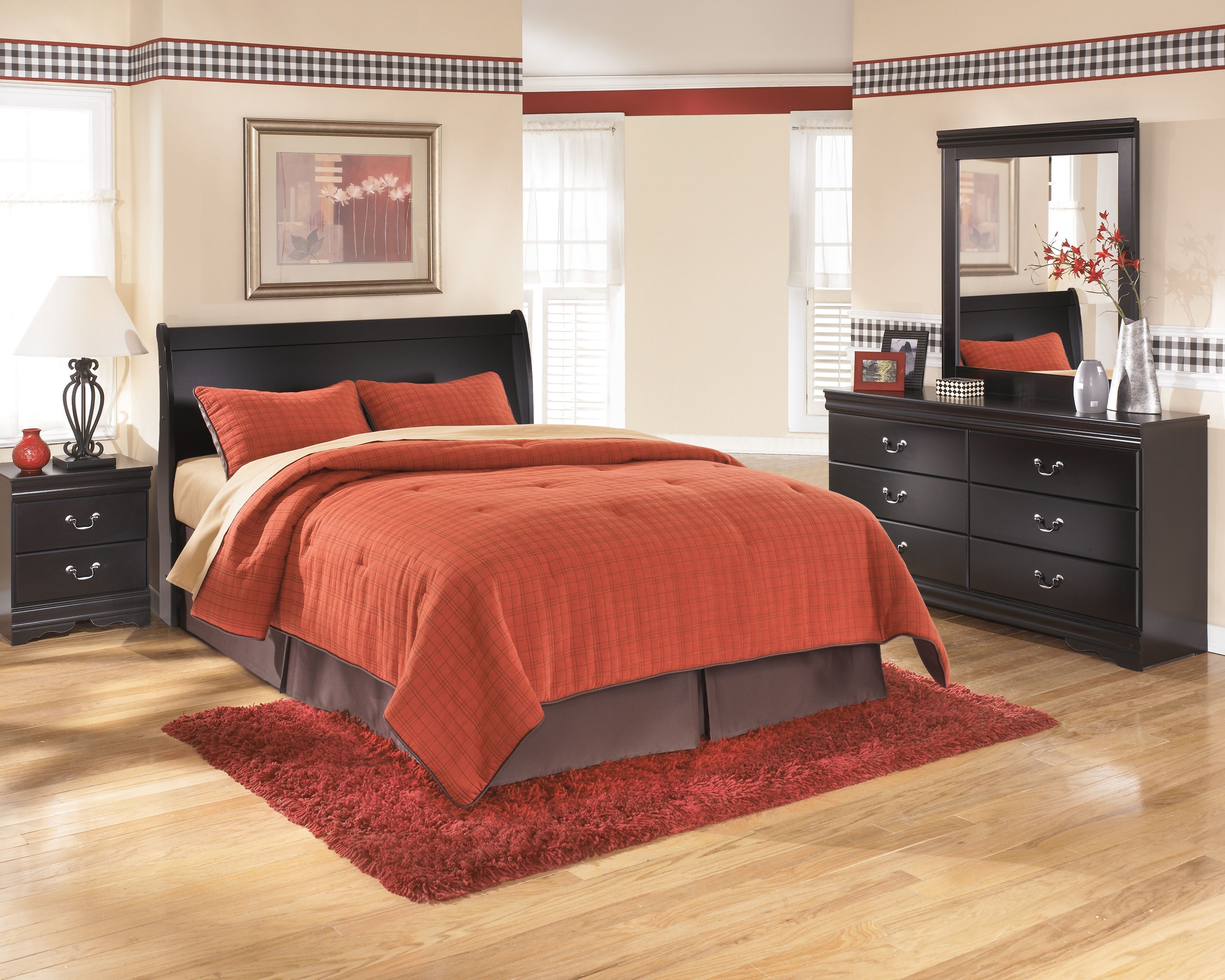 Huey Vineyard - Queen Sleigh Headboard - Black, black