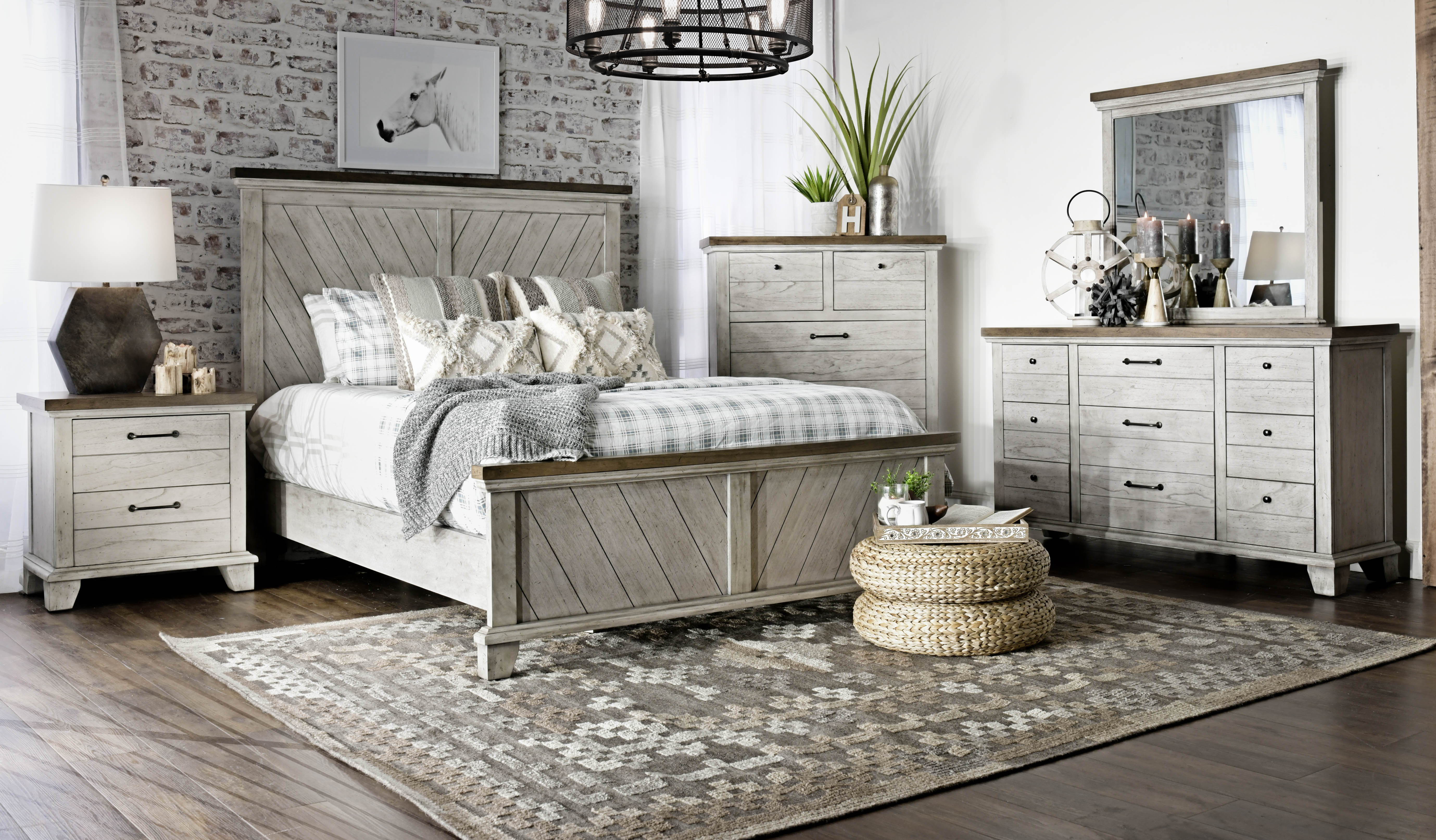 Bear Creek - Nightstand - White