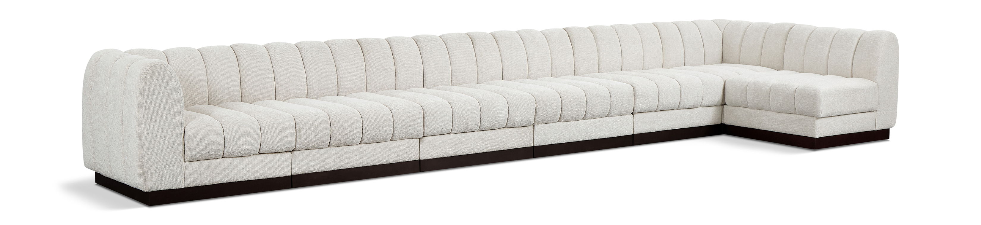 Quinn - 7 Piece Modular Sectional - Cream